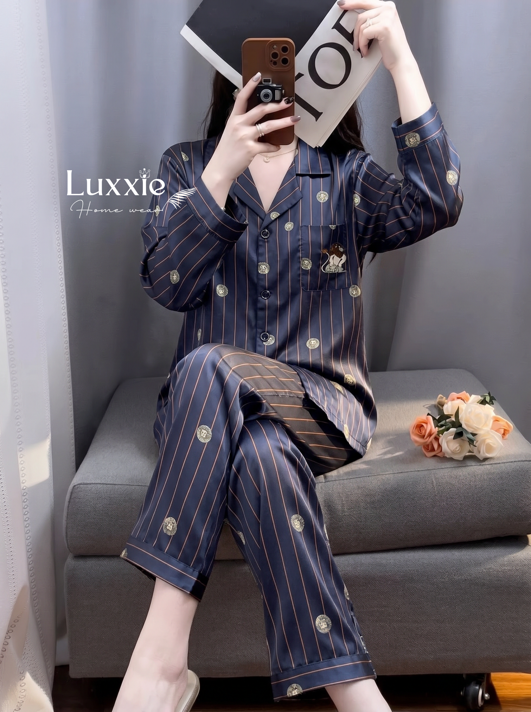 N138 Pijama lụa sọc họa tiết huy hiệu