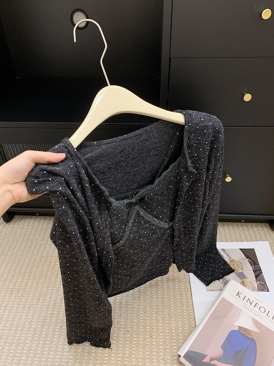 Lucas - Set áo 2 dây chấm bi pha viền ren chéo ngực đính nơ + áo khoác cardigan cài cúc_thumbnail_5