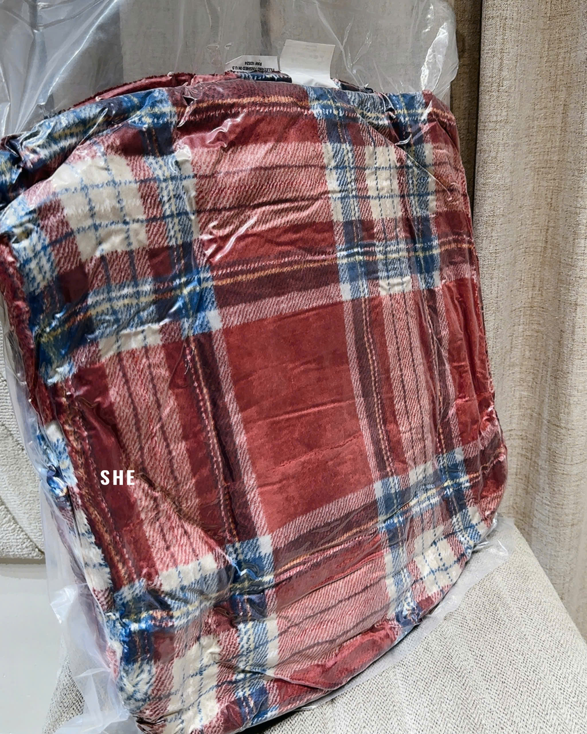 J010 GỐI_thumbnail_11