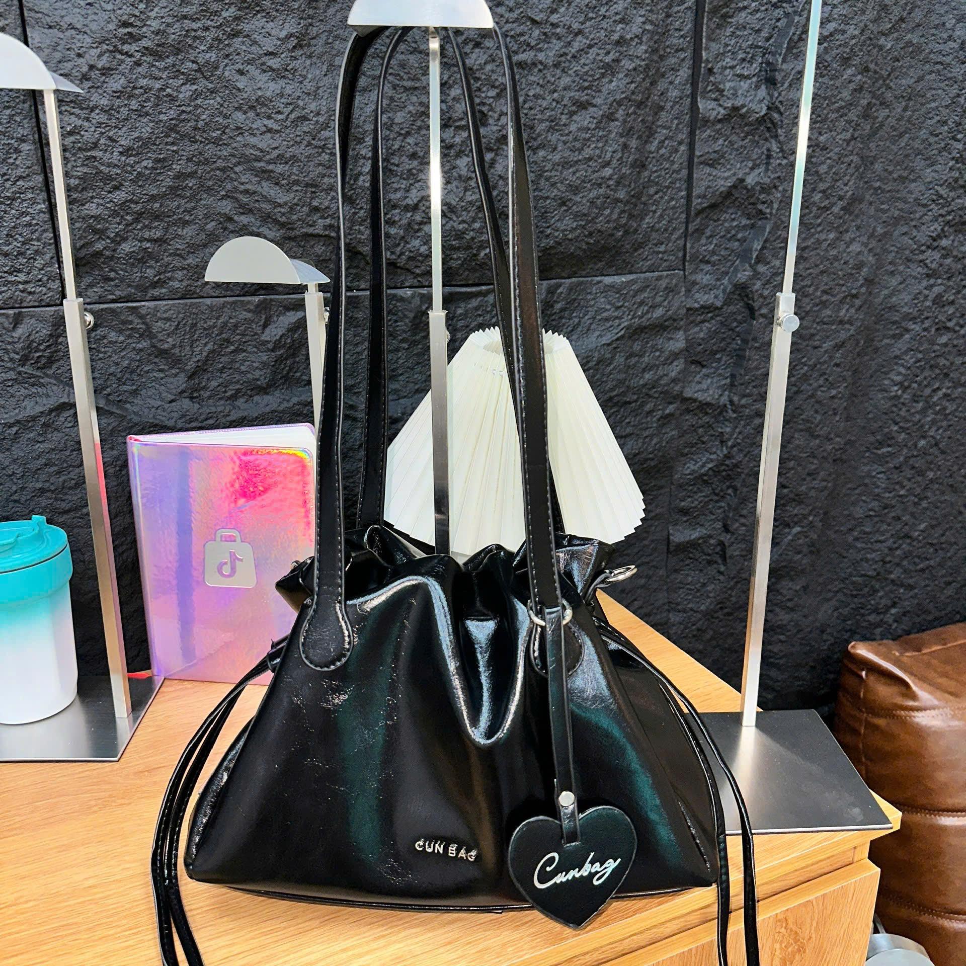 Túi Xách Nữ Cunbag Dây Rút Da Bóng Cao Cấp Quai Dài Đeo Vai Phong Cách Hàn Quốc Thanh Lịch CUN701_thumbnail_2