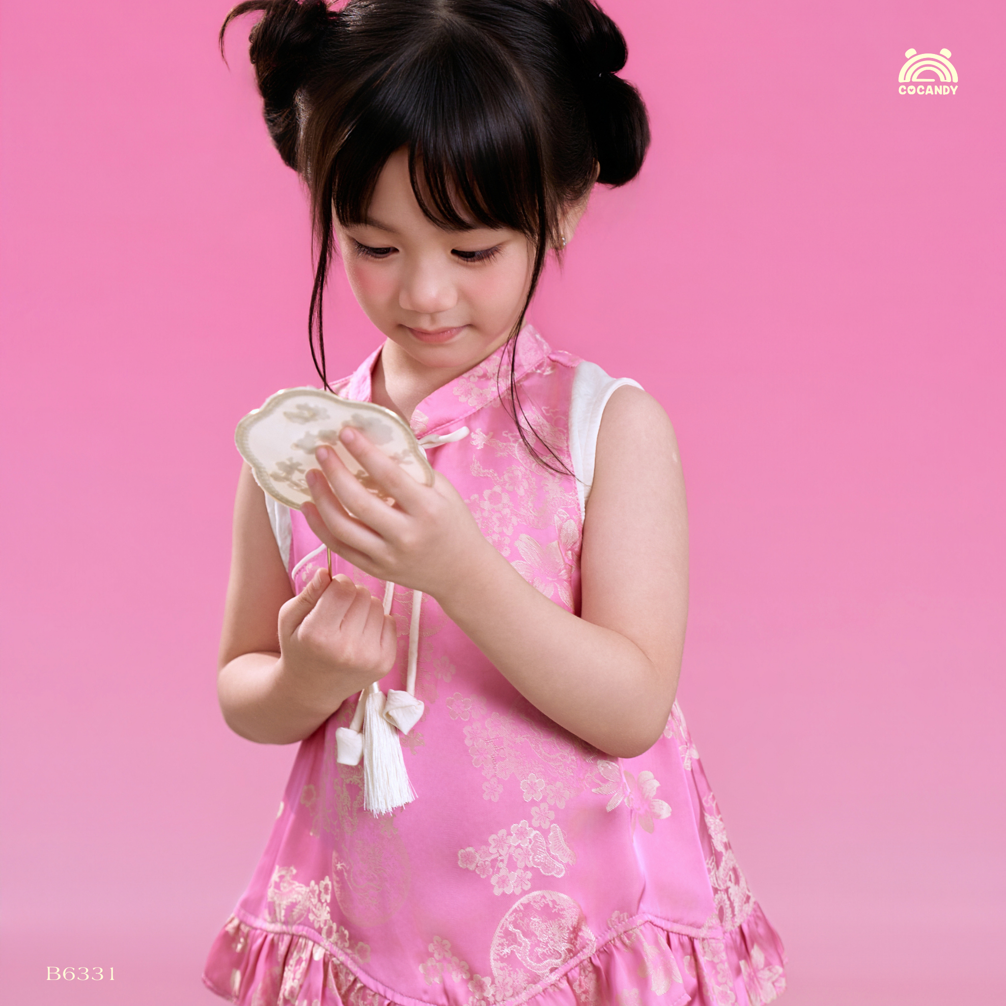 Bộ yếm HỒNG Kim Châu_thumbnail_2