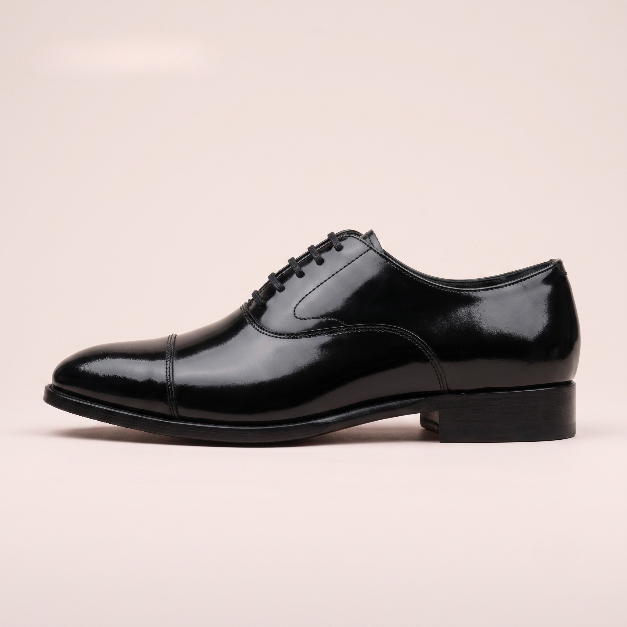 Luciano Oxford Pullup Glossy 1_thumbnail_5