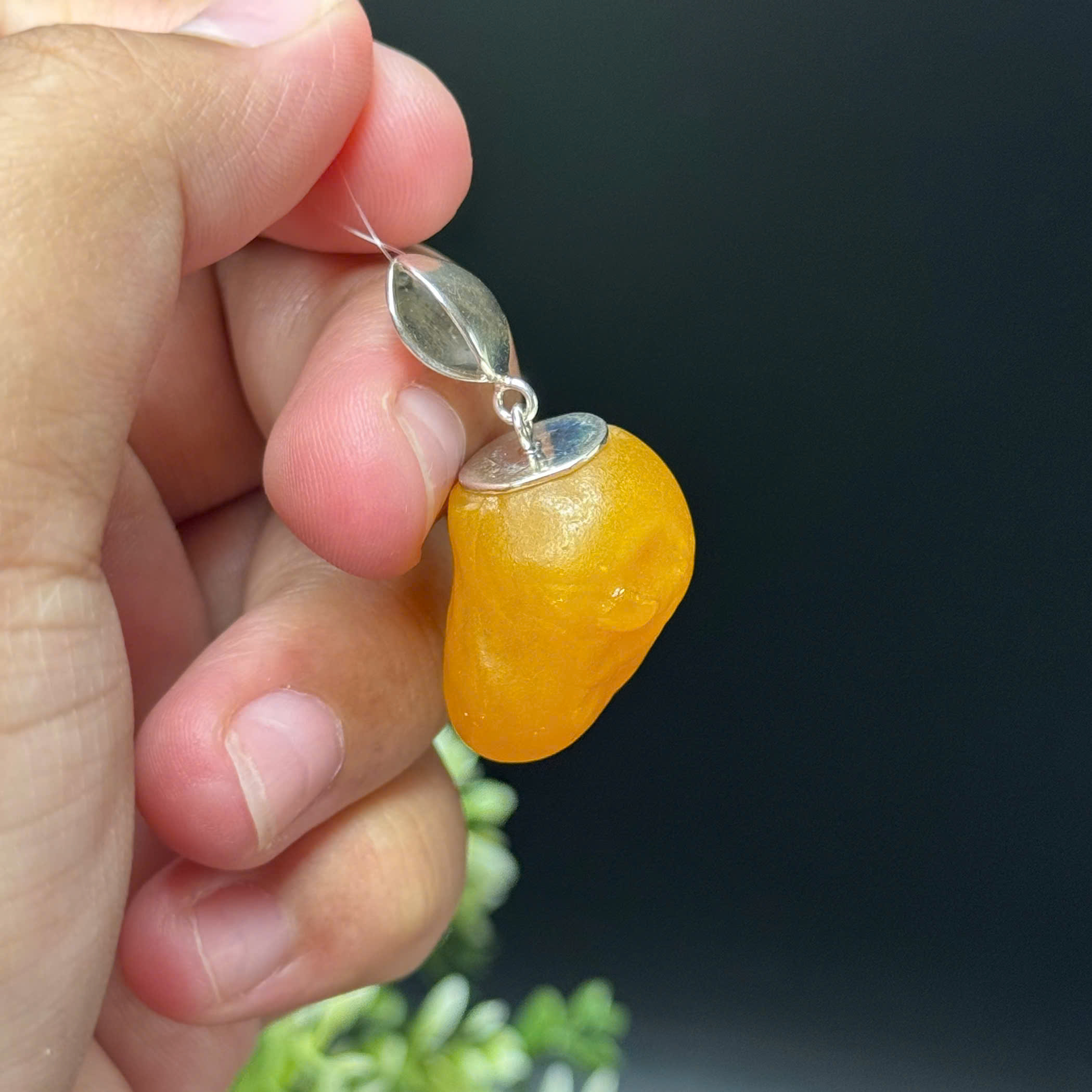 Mặt Dây Hổ Phách Vàng Giọt Nhỏ Chốt Bạc - Mã 8092_thumbnail_2