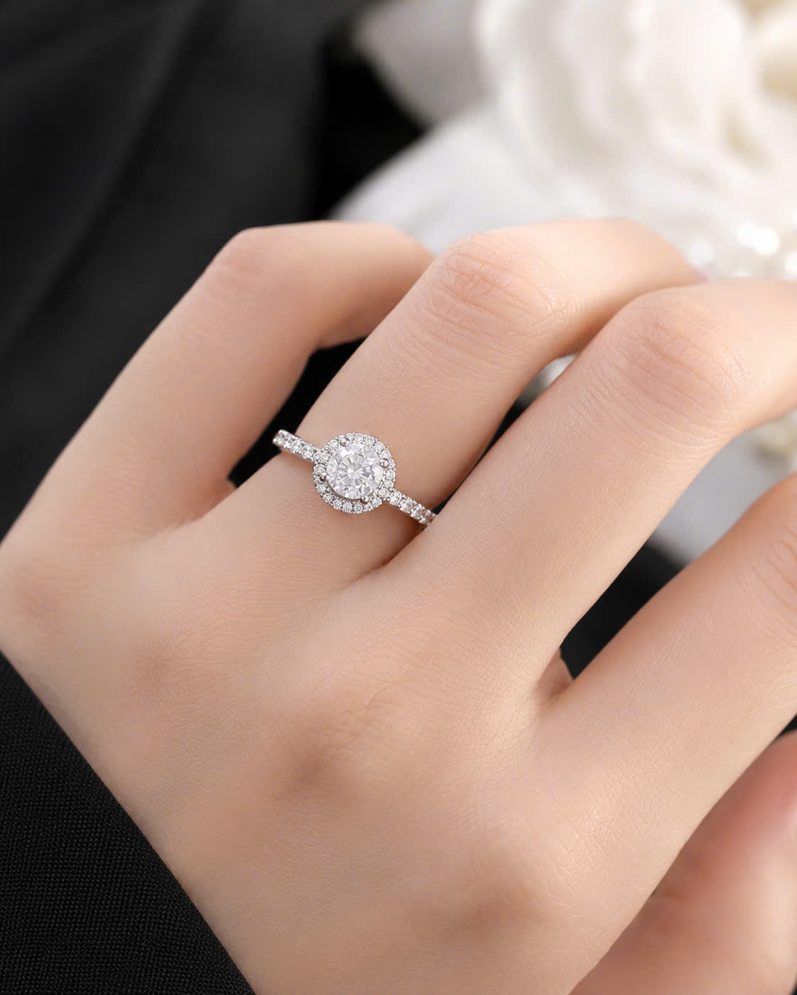 Nhẫn bạc xi kim đá chủ đế tản tròn size 5