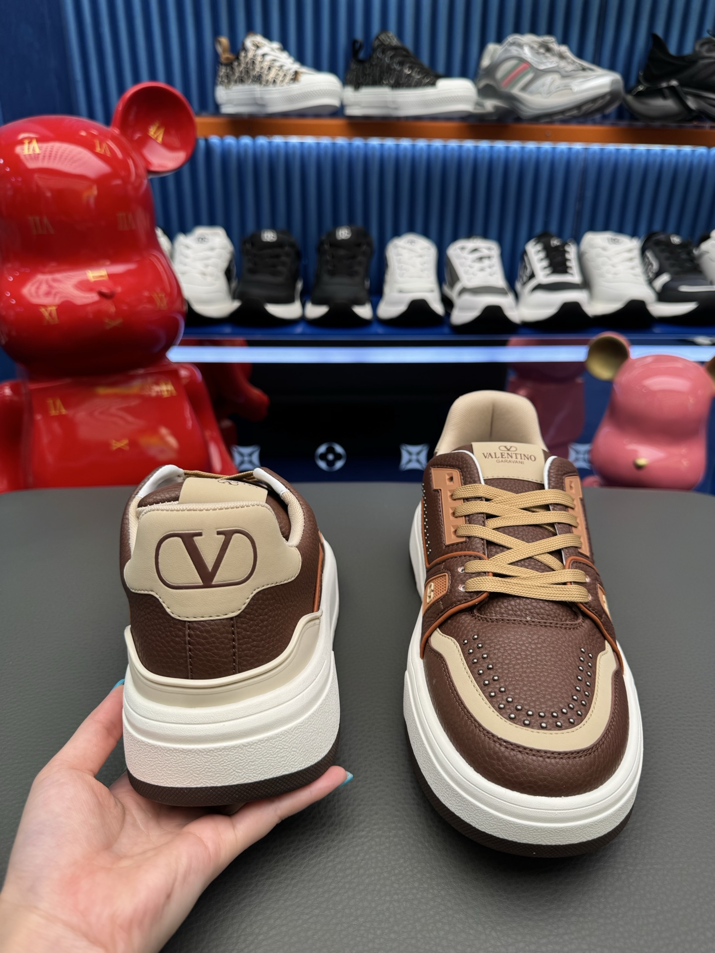 Giày Valentino (VLTN)