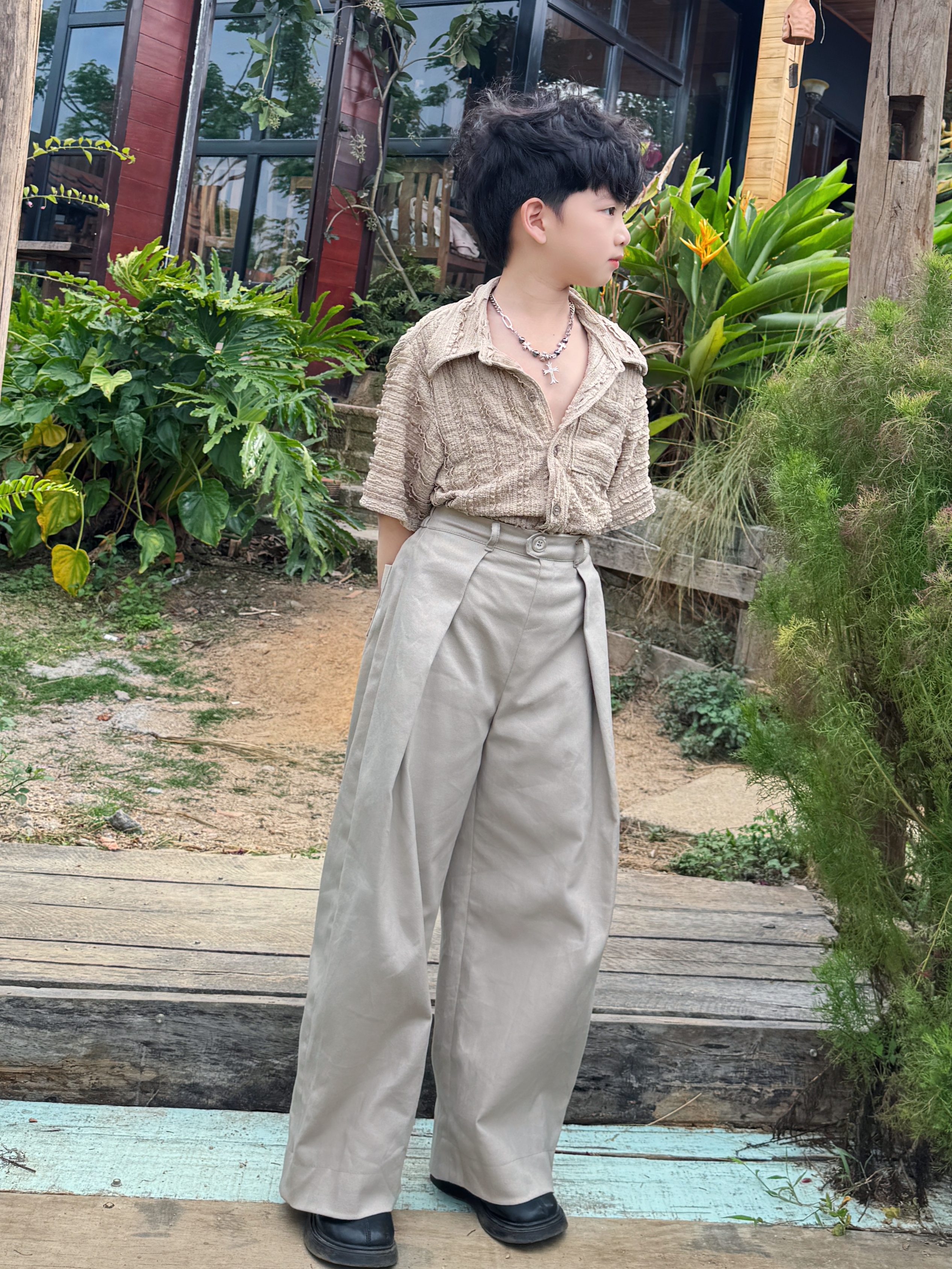 Quần Suông Kaki Rin và Áo Thun Xốp Cho Bé._thumbnail_2