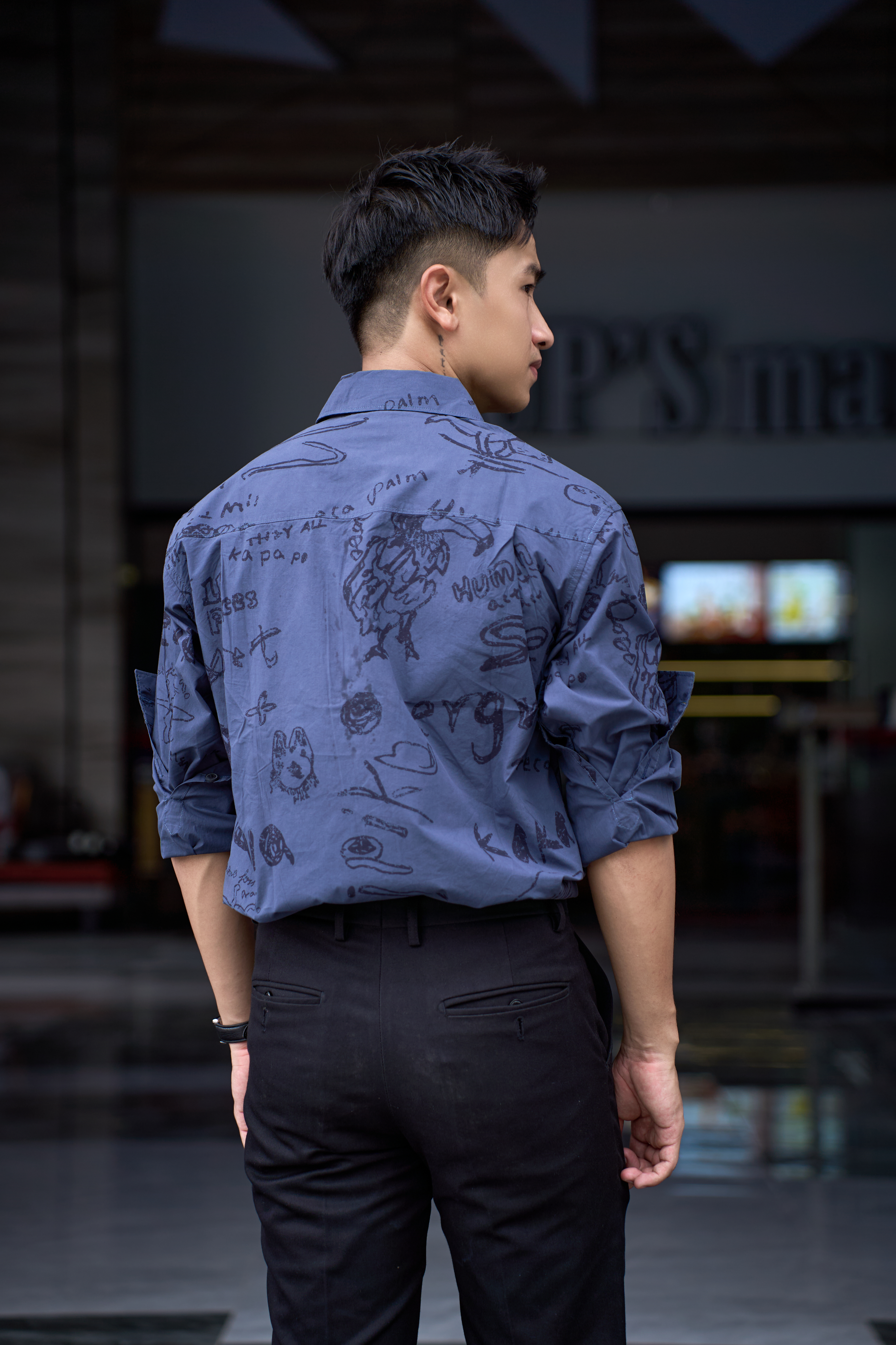 SA116 - Áo sơ mi nam dài tay in họa tiết phong cách Nhật Bản, dáng rộng thoải mái, màu trắng và xanh hoàng gia_thumbnail_7
