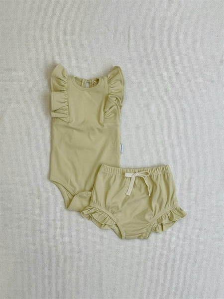 Set Wing Bodysuit x Cover 24