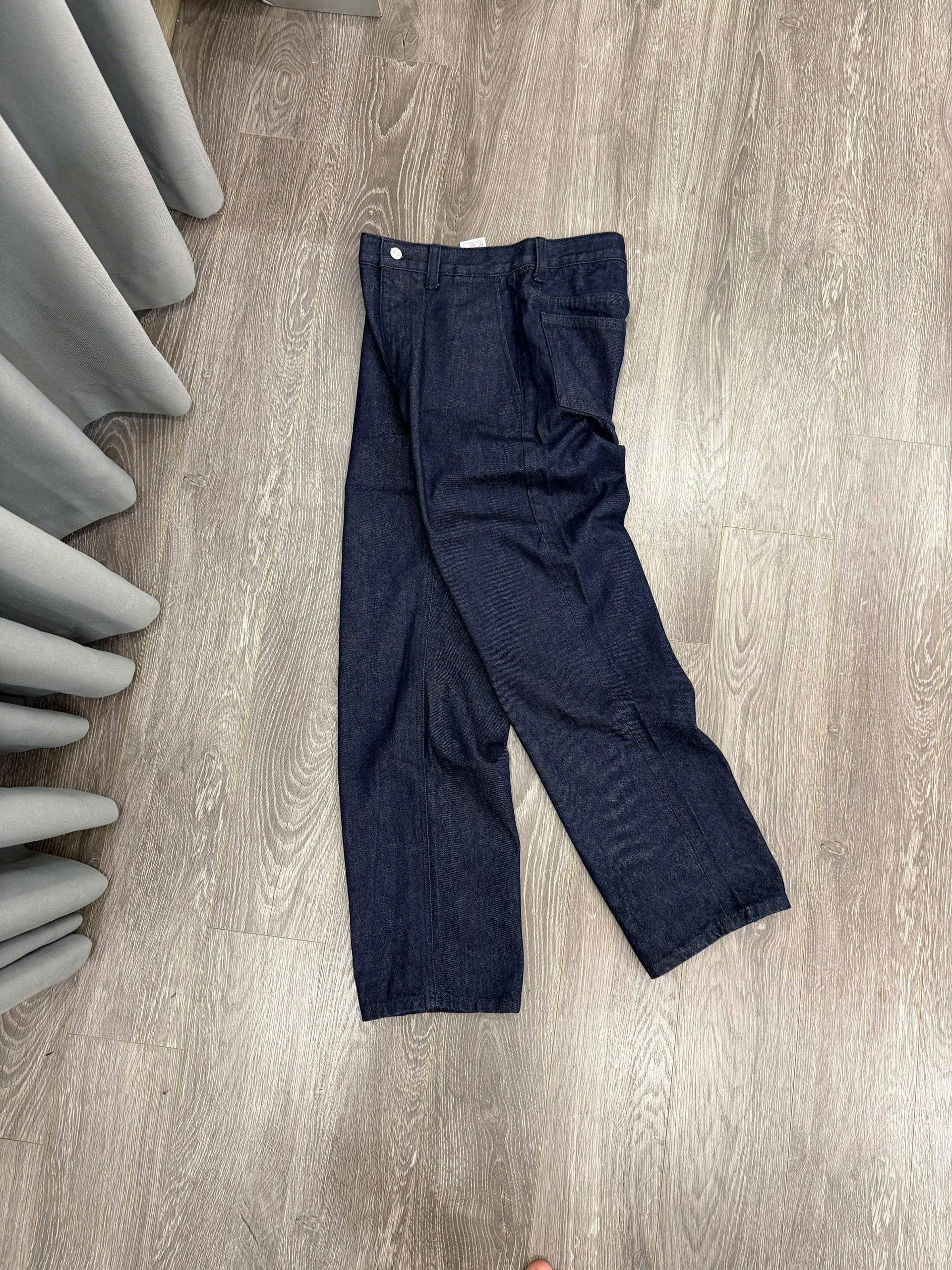 Q626 QUAN NAM JEAN_thumbnail_3