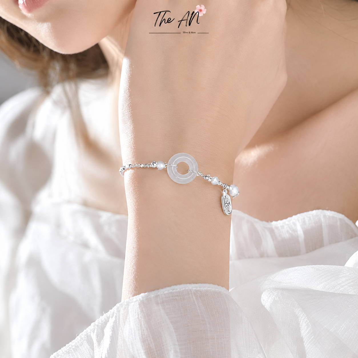 VÒNG TAY BẠCH NGỌC AN NHIÊN_thumbnail_2