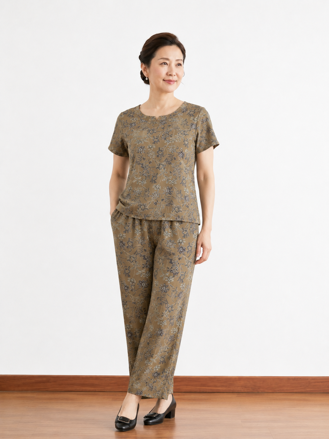 BTN07 - Bộ đồ quần dài lụa Mango