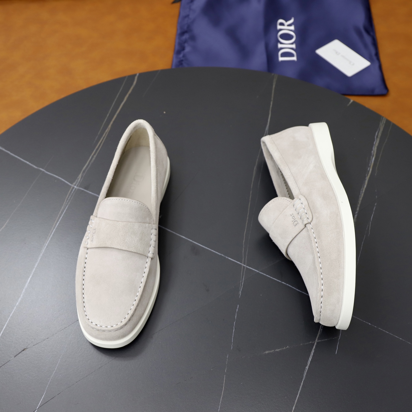 Giày Slipon Dior