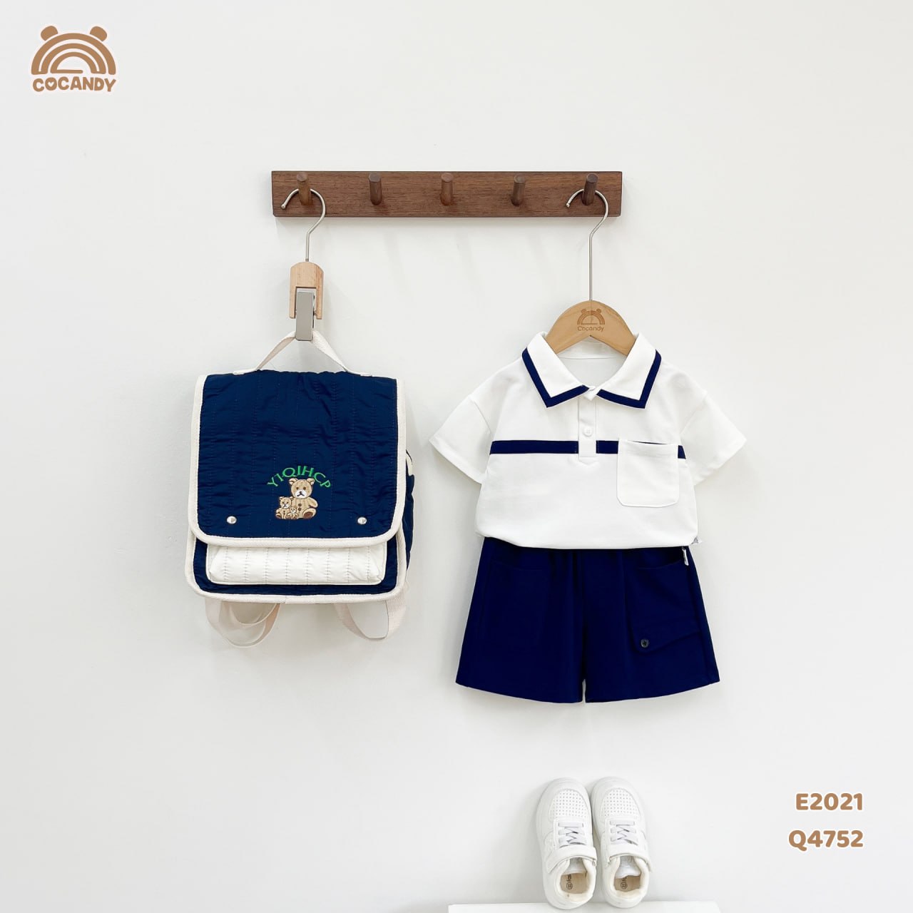 Áo cộc polo TRẮNG viền ngang xanh than