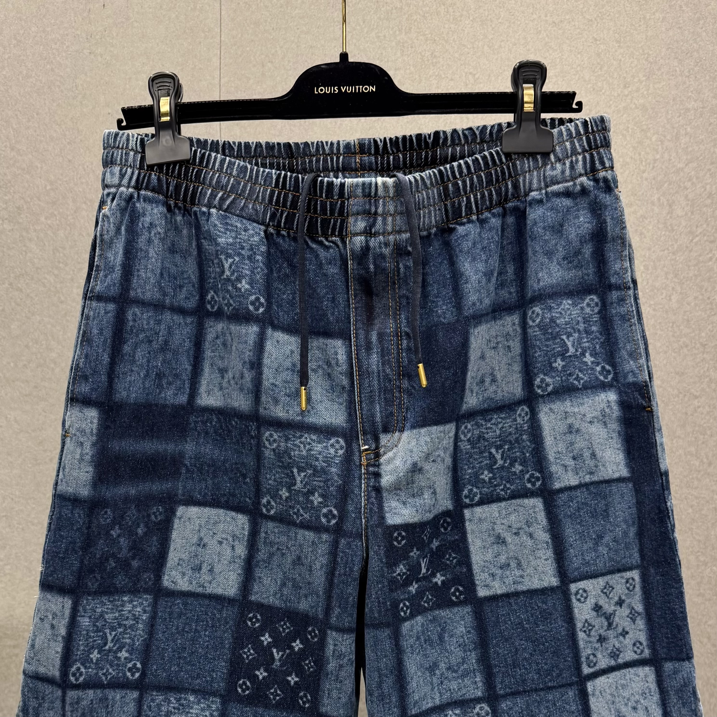 Quần Short LV_thumbnail_3