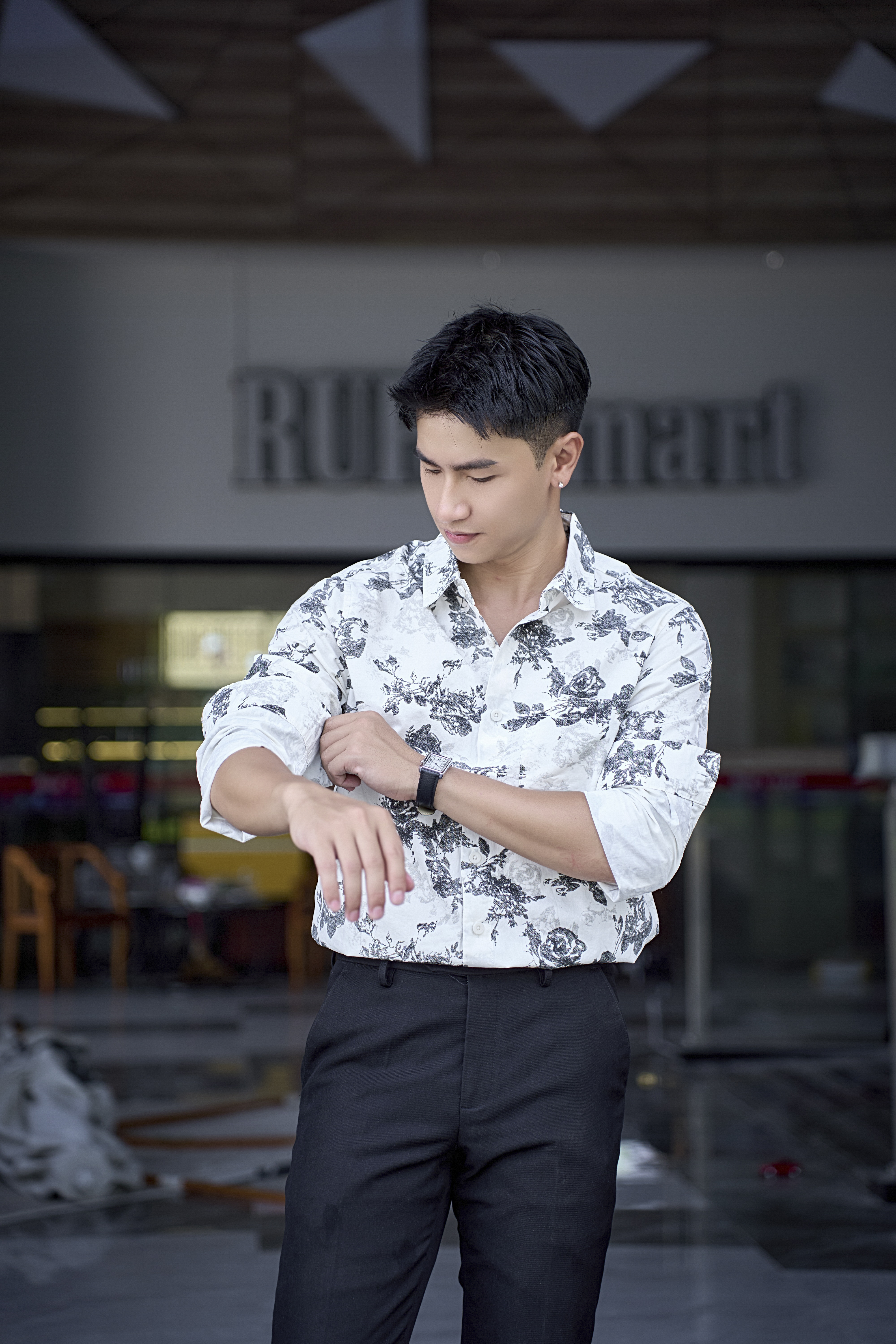 SA109 - Áo Sơ Mi Nam Tay Dài Phong Cách Nhật Bản In Hoa Đen Trắng Thời Trang_thumbnail_2