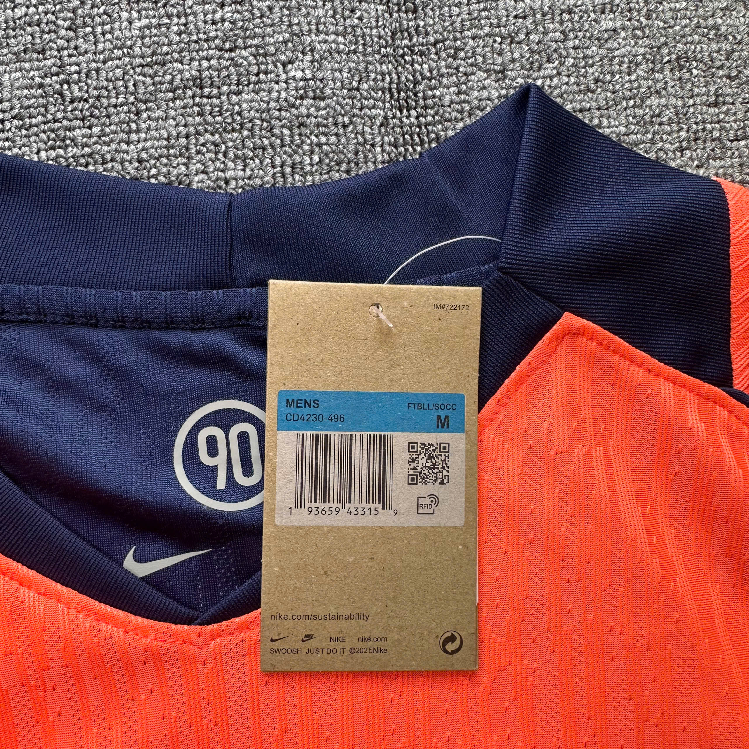 SALE 5 - Size: M_thumbnail_3