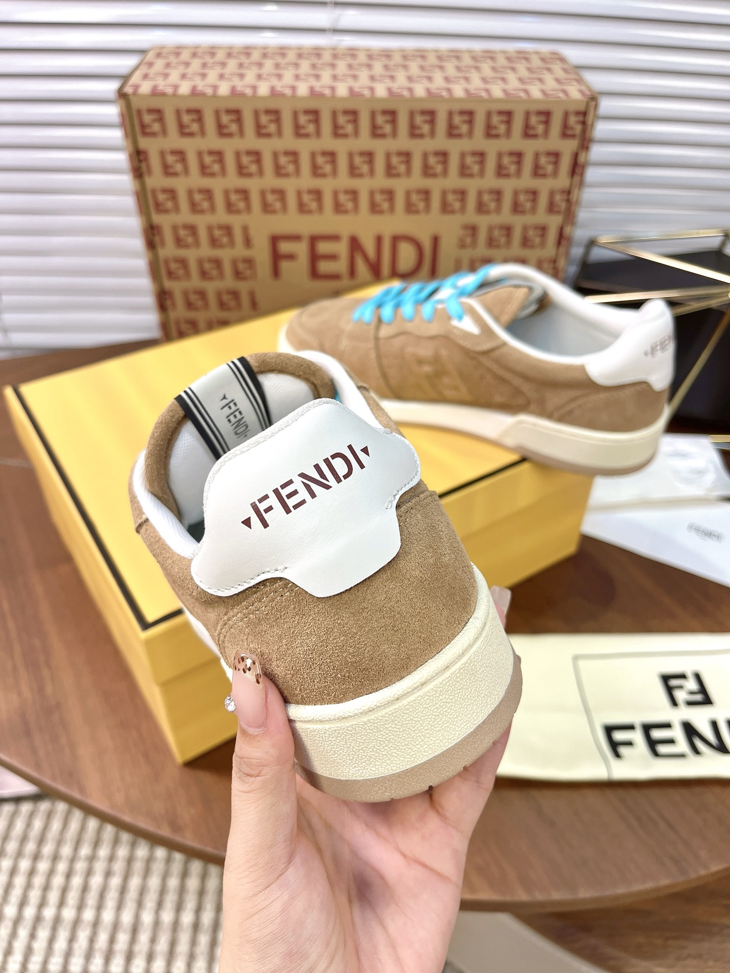 Giày Fendi_thumbnail_6