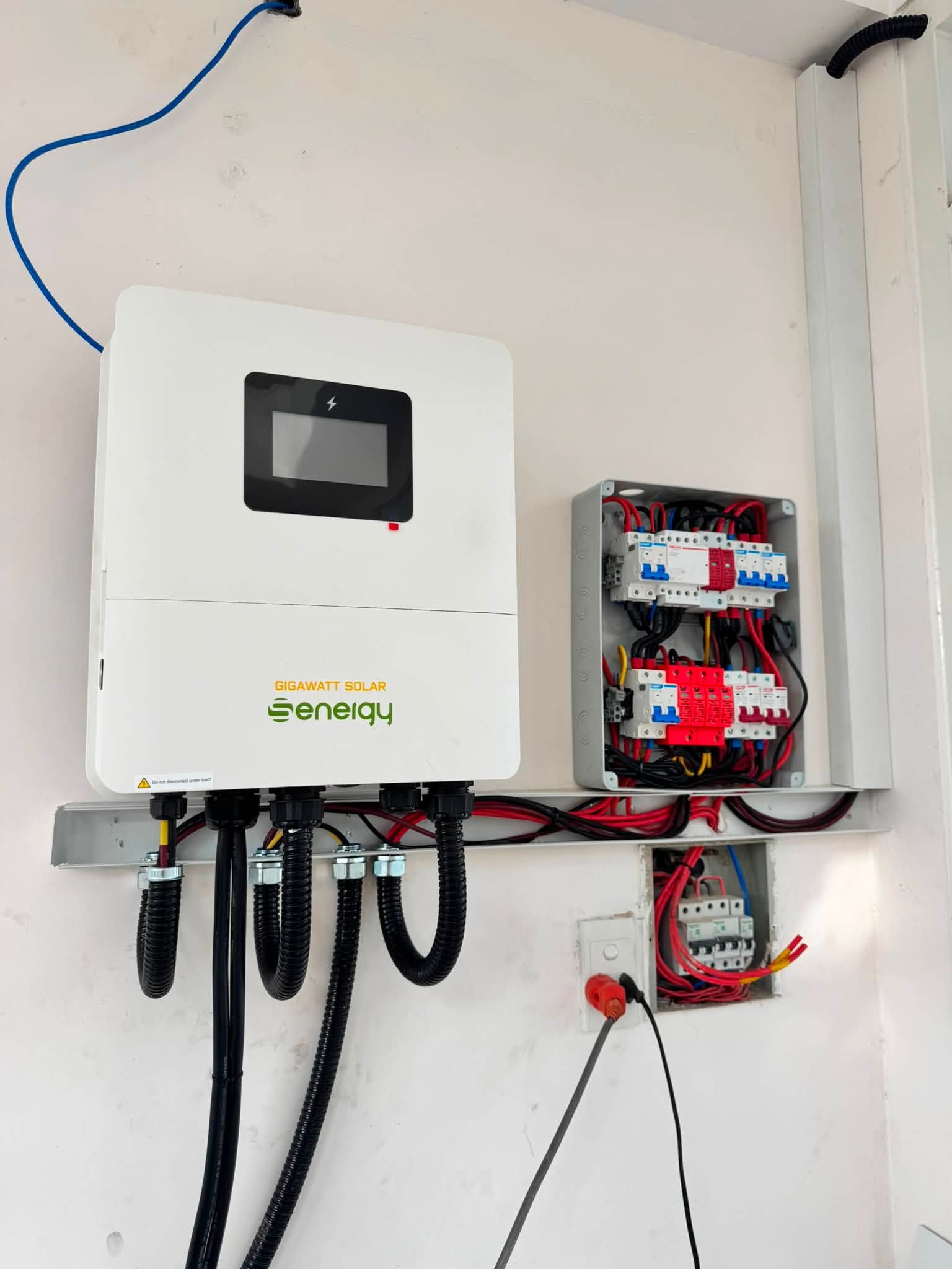 Nhà Mr Cừ – Hệ Thống Điện Mặt Trời Hybrid 7.44 kWp Tại Gò Vấp, TP.HCM | TÂN THANH Energy