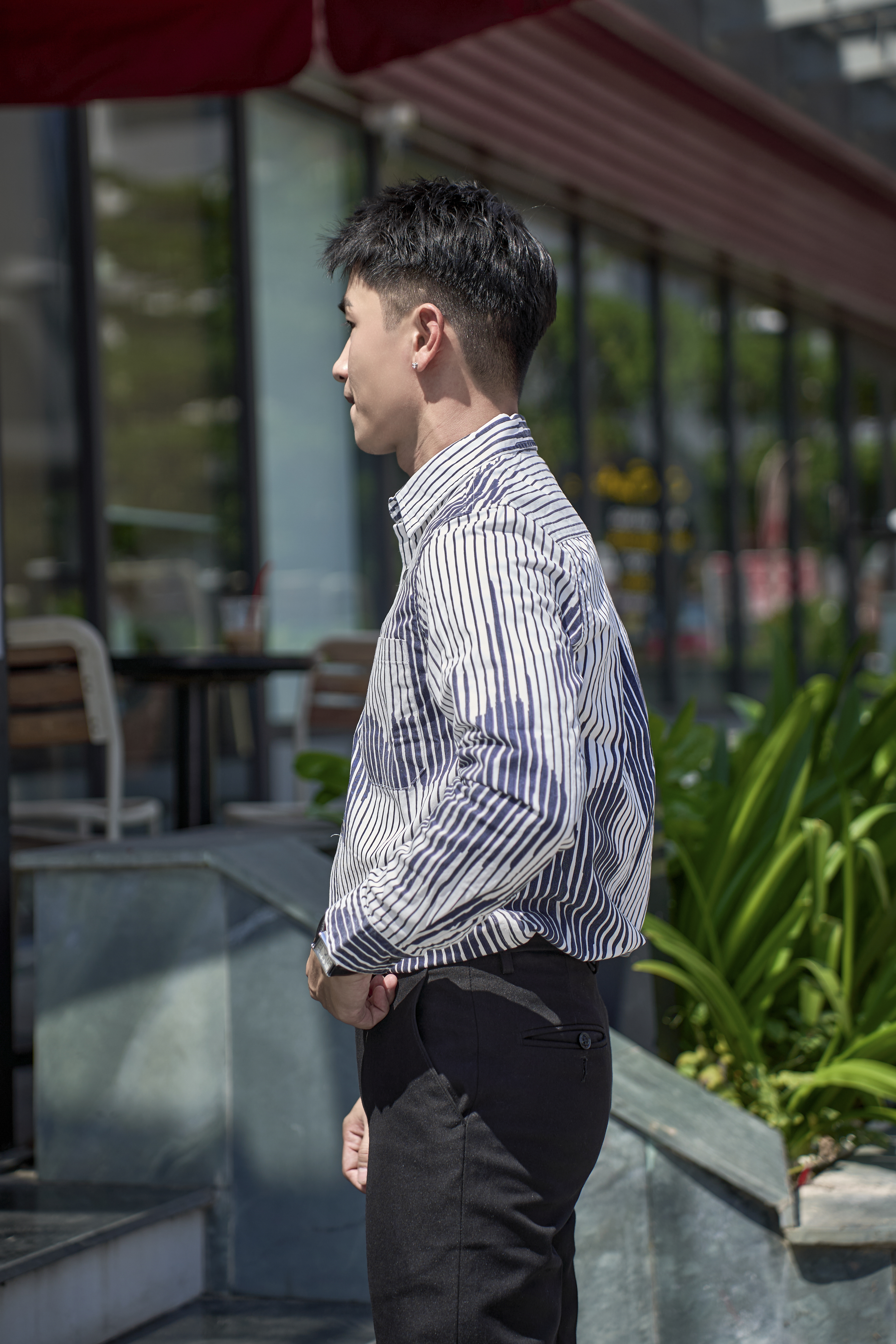 SA123 - Áo Sơ Mi Nam Tay Dài In Họa Tiết Sọc Đen Trắng Phong Cách Thời Trang_thumbnail_2