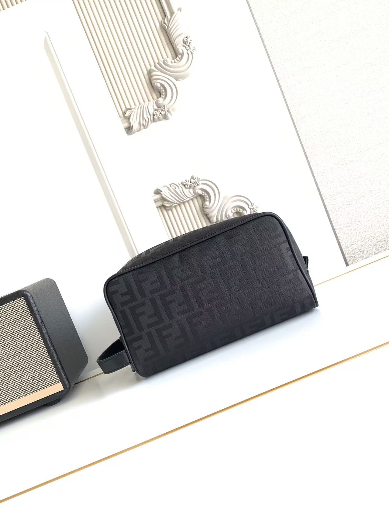 Clutch Fendi