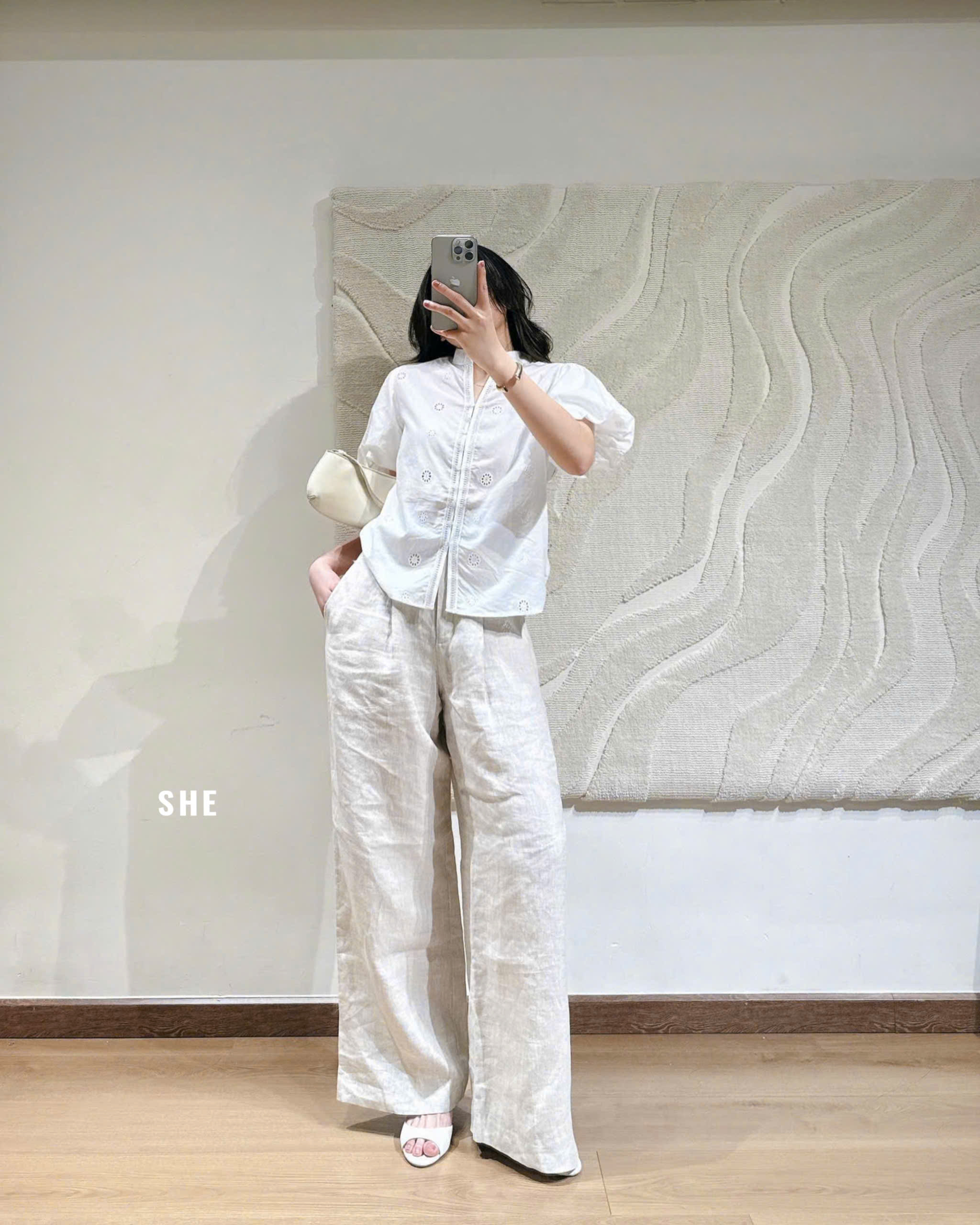 J113 ÁO KIỂU TAY NGẮN_thumbnail_1