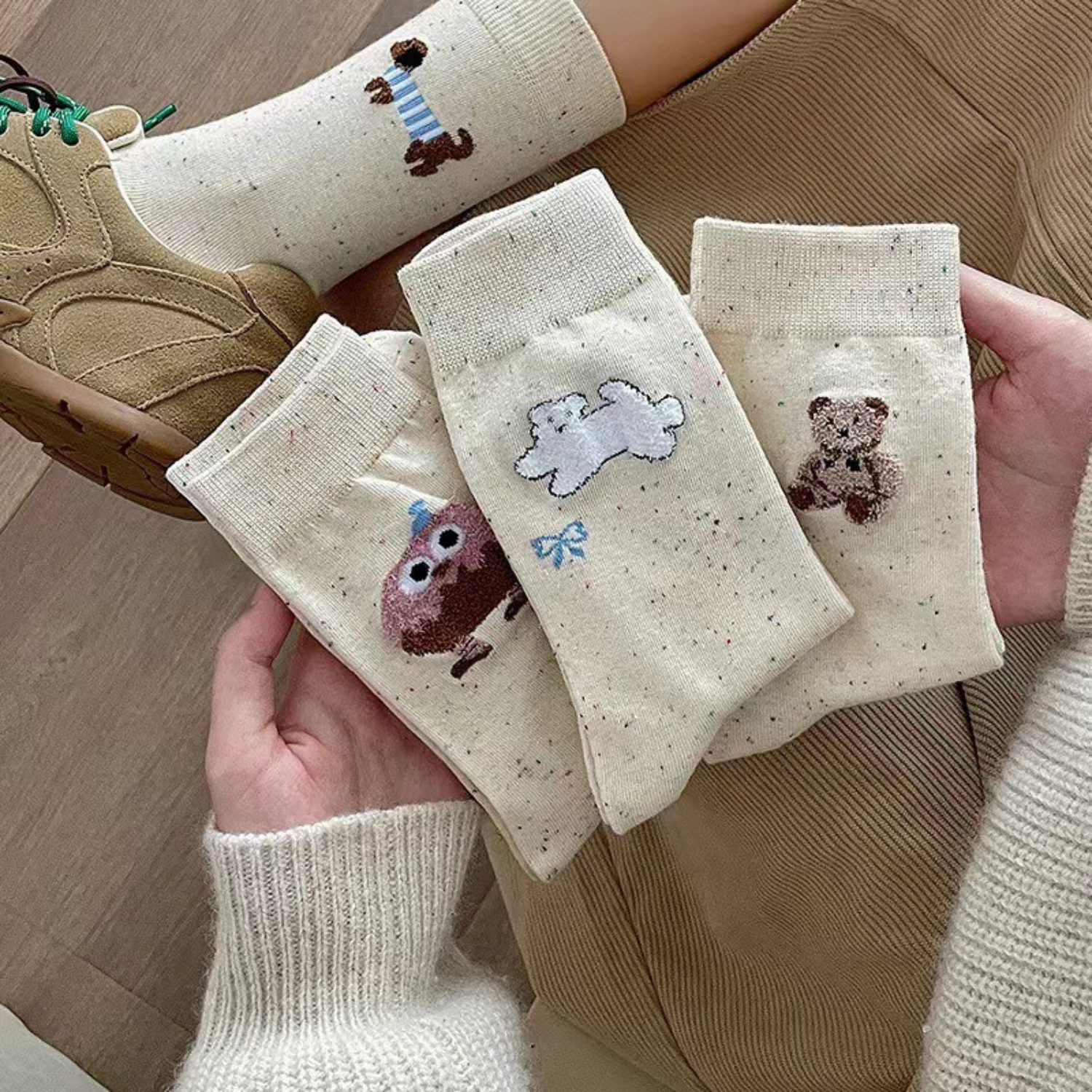 Set 5 đôi tất cao cổ nữ họa tiết thú cưng dễ thương GOMTAT, vớ chân cute chất cotton mềm mịn, co dãn – JIN-2516_thumbnail_7