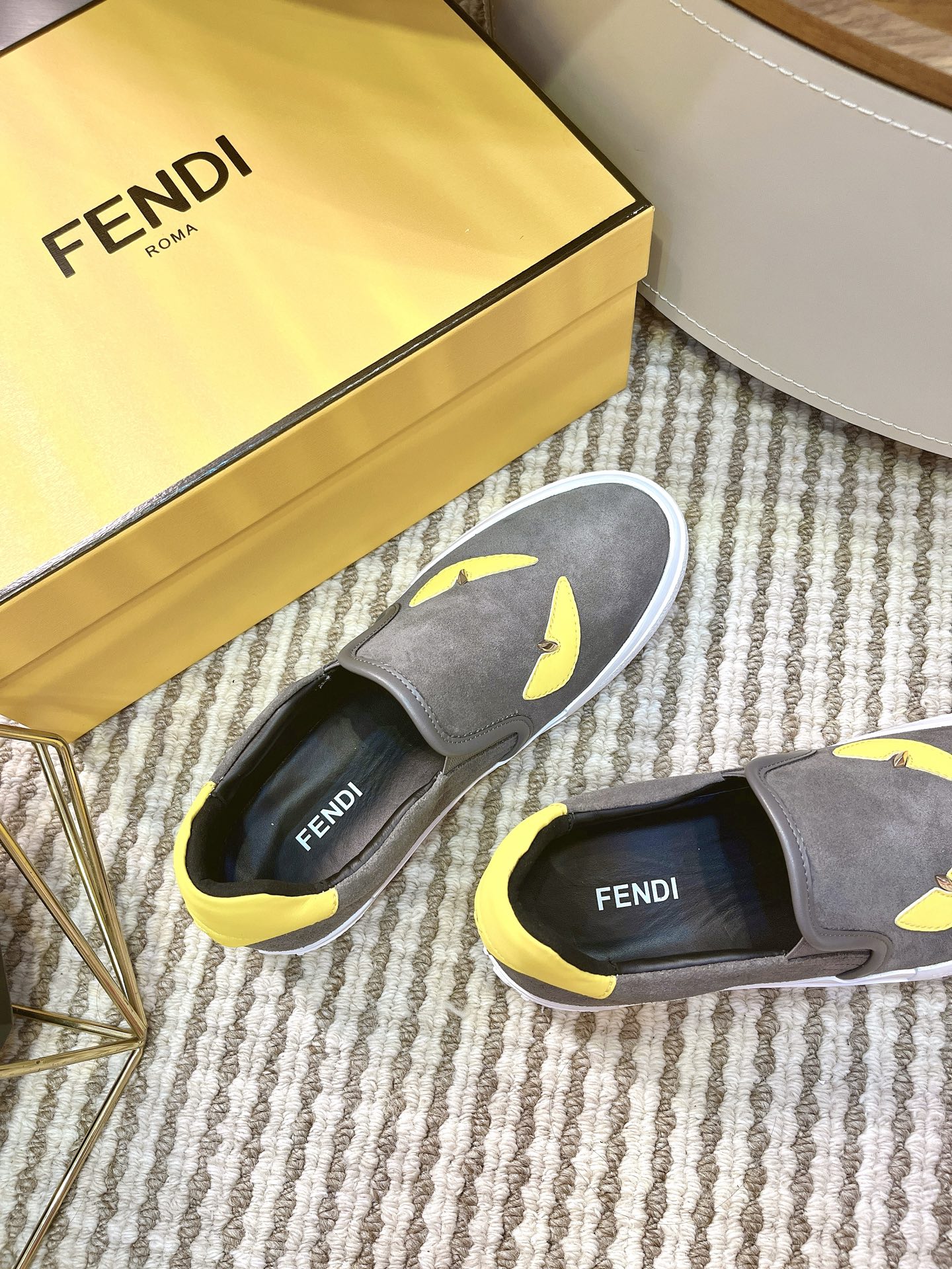 Giày Slipon Fendi_thumbnail_4