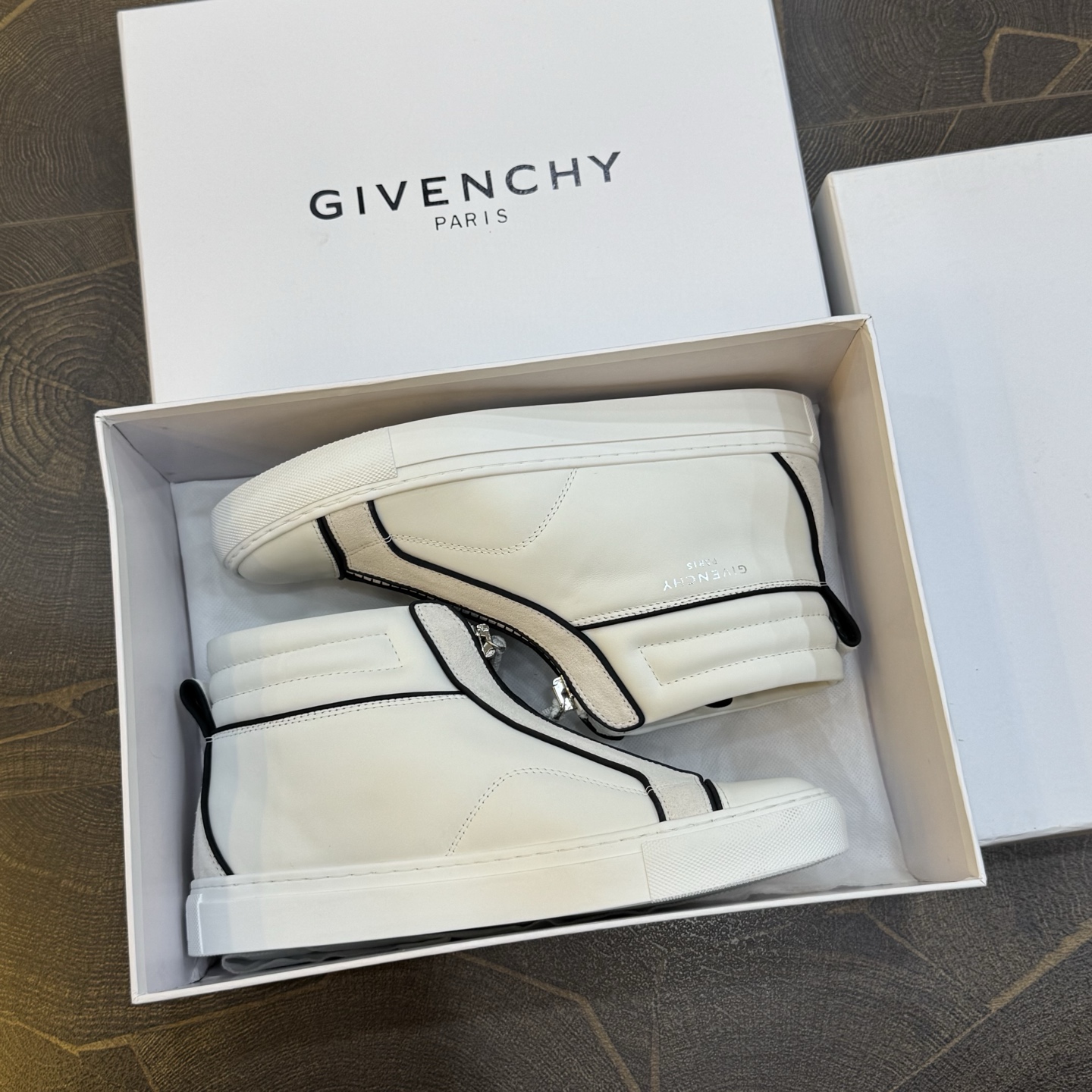 Giày Givenchy_thumbnail_3