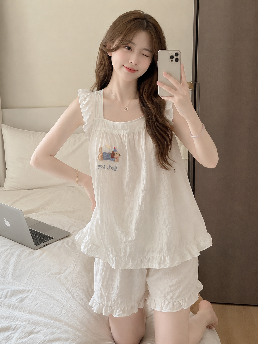 MS CT0303372 - Bộ đồ ngủ nữ chó lạp xưởng có mút ngực