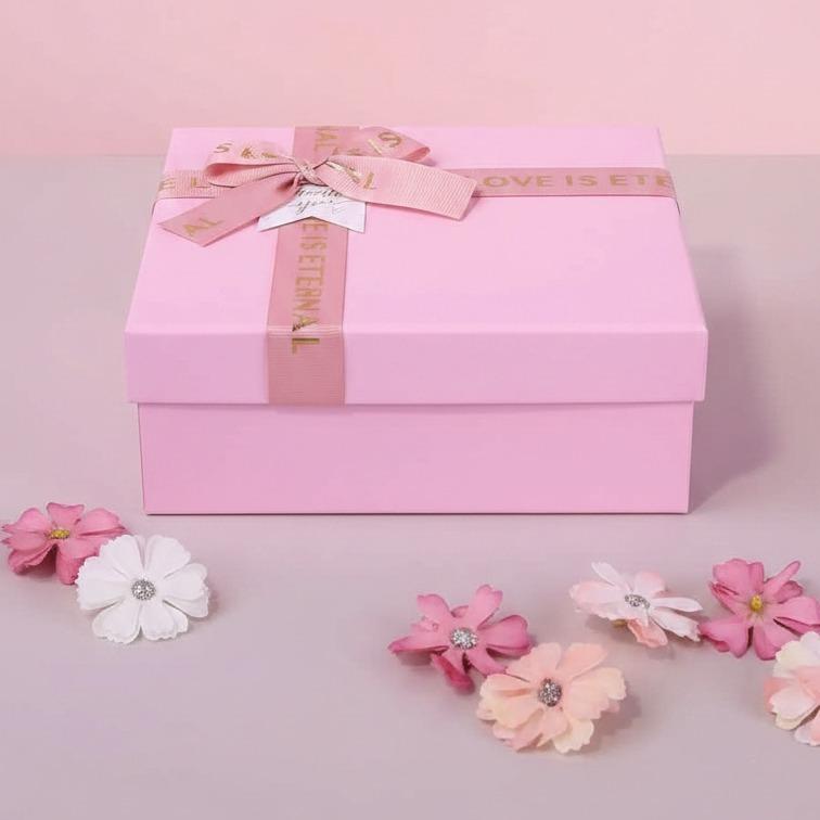 Hộp Quà Tặng Size 35x25x9 Cunbag Gắn Nơ Màu Hồng Sang Trọng Thiết Kế Tinh Tế Dịp Sinh Nhật HCUN008_thumbnail_5