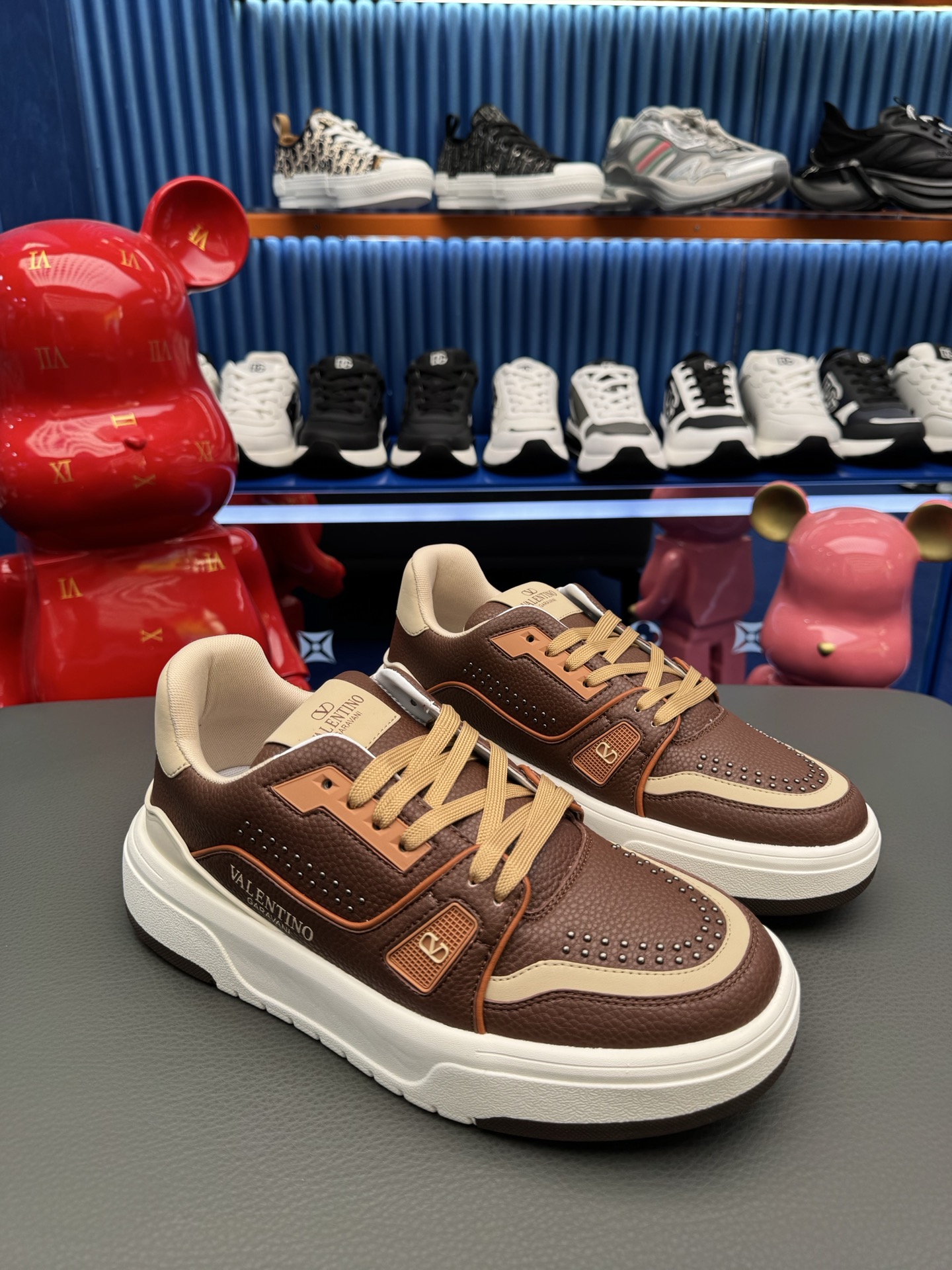 Giày Valentino (VLTN)