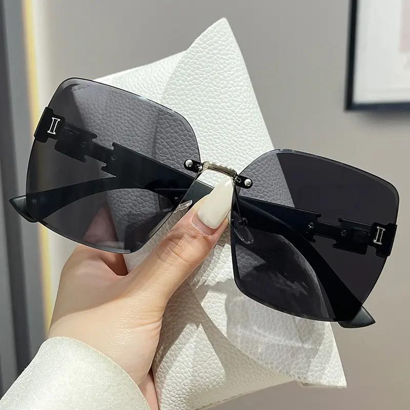 Kính Chống Nắng Không Gọng Cỡ Lớn Cho Nữ Mẫu Mới 2026 Chống Tia UV Thiết Kế Hiện Đại Giúp Khuôn Mặt Thon Gọn Hơn_thumbnail_5