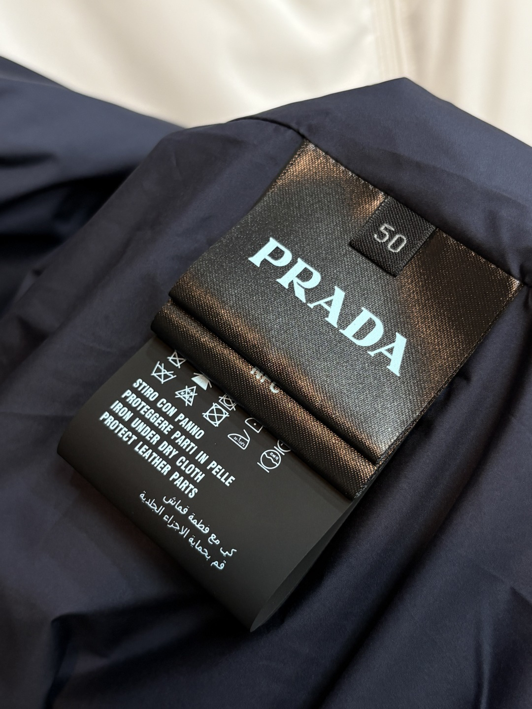 Áo Khoác Prada_thumbnail_5
