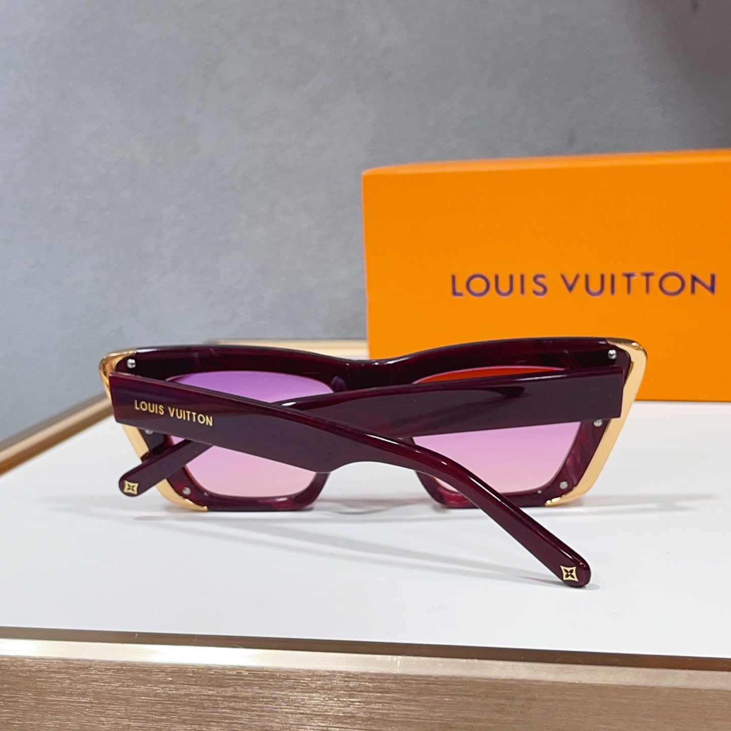 Kính Lv_thumbnail_6
