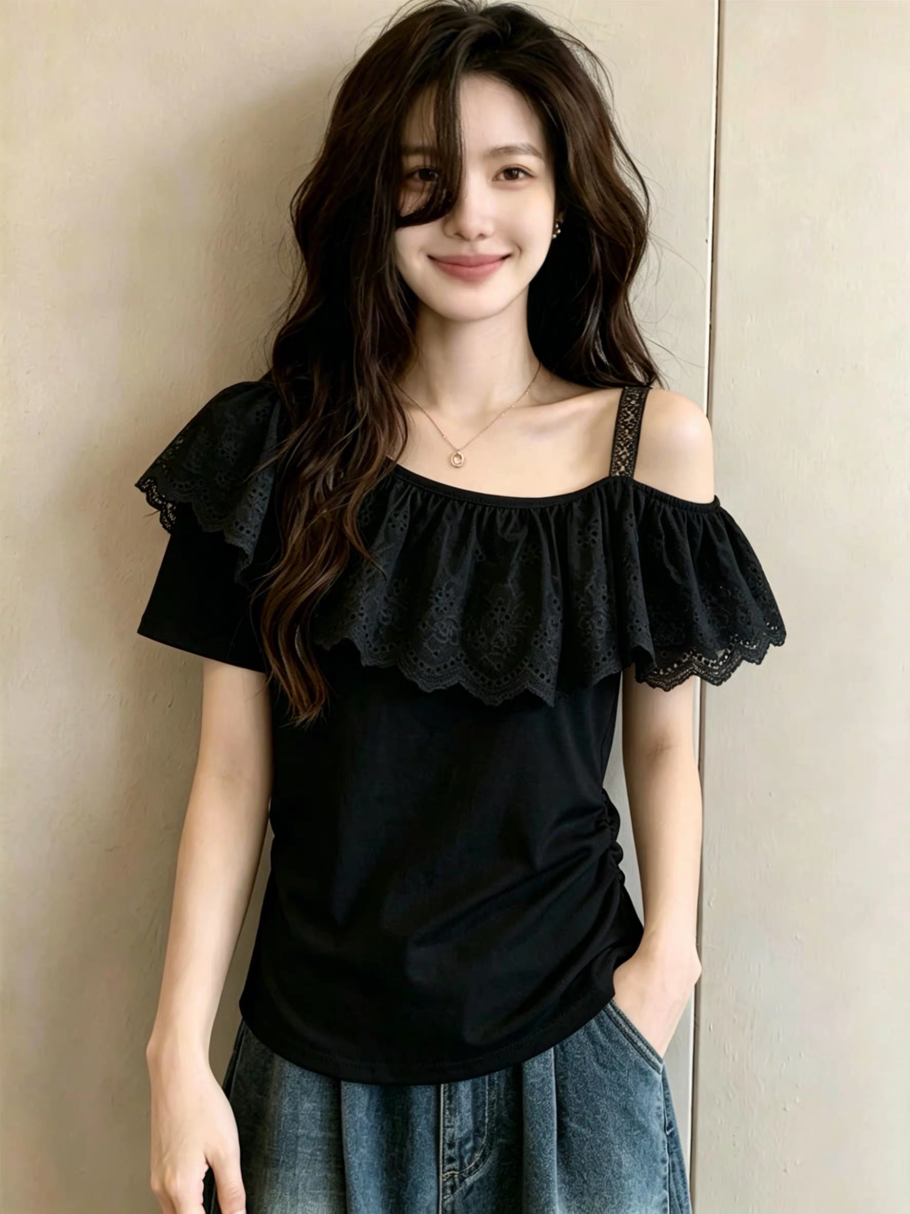 MS LZ2904359- Áo thun lệch vai phối ren_thumbnail_1