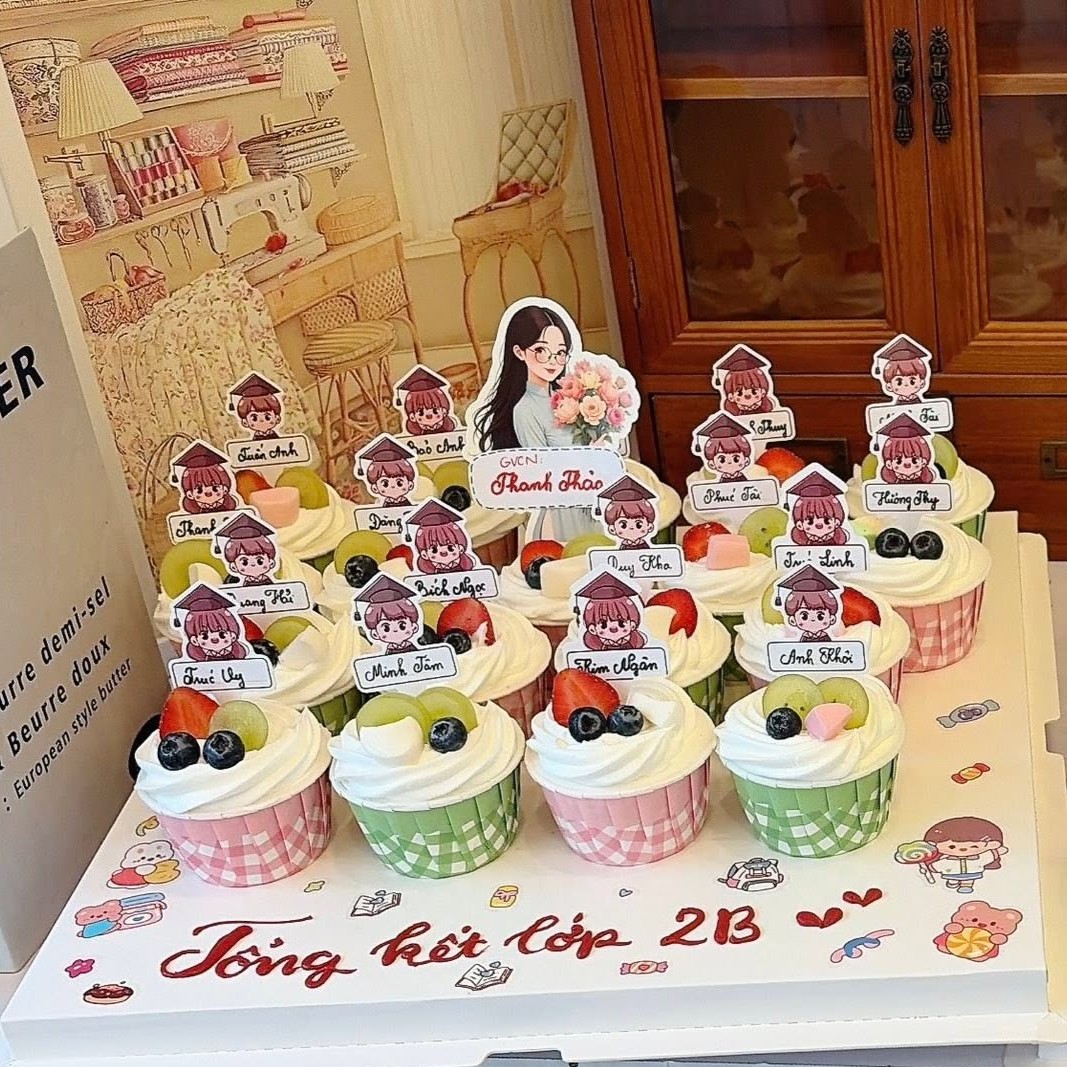 Set bánh cupcake trang trí tag in, chủ đề theo yêu cầu