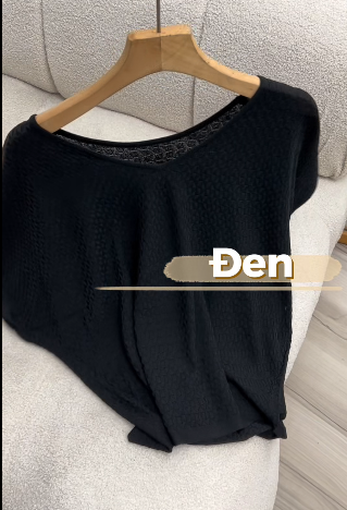Áo len dệt cổ tim cánh dơi
