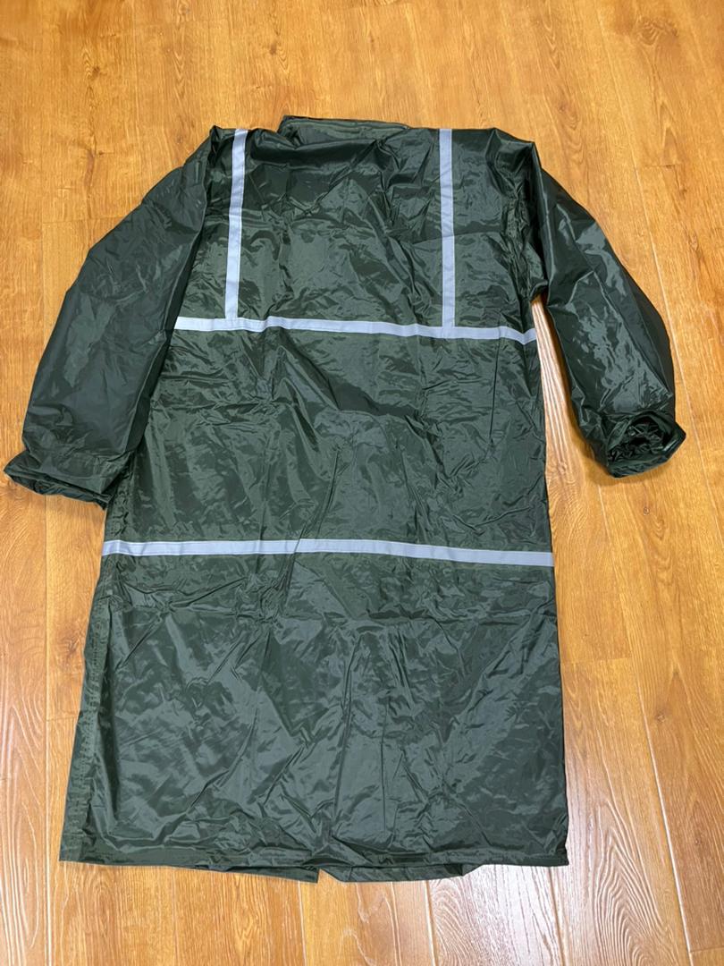 Polyester Raincoat Gown with Reflective