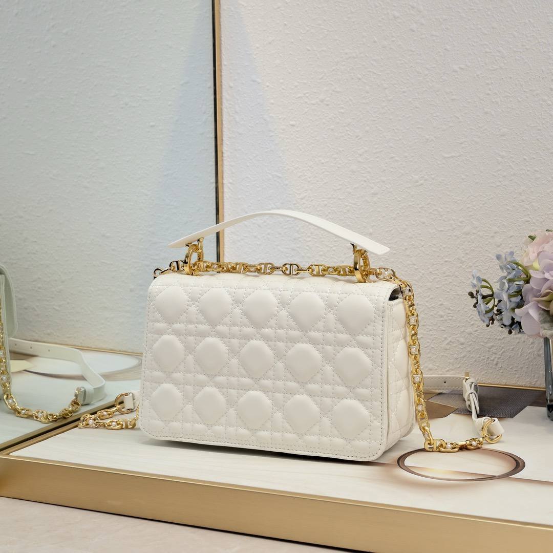 Dior Jolie Top Handle_thumbnail_2