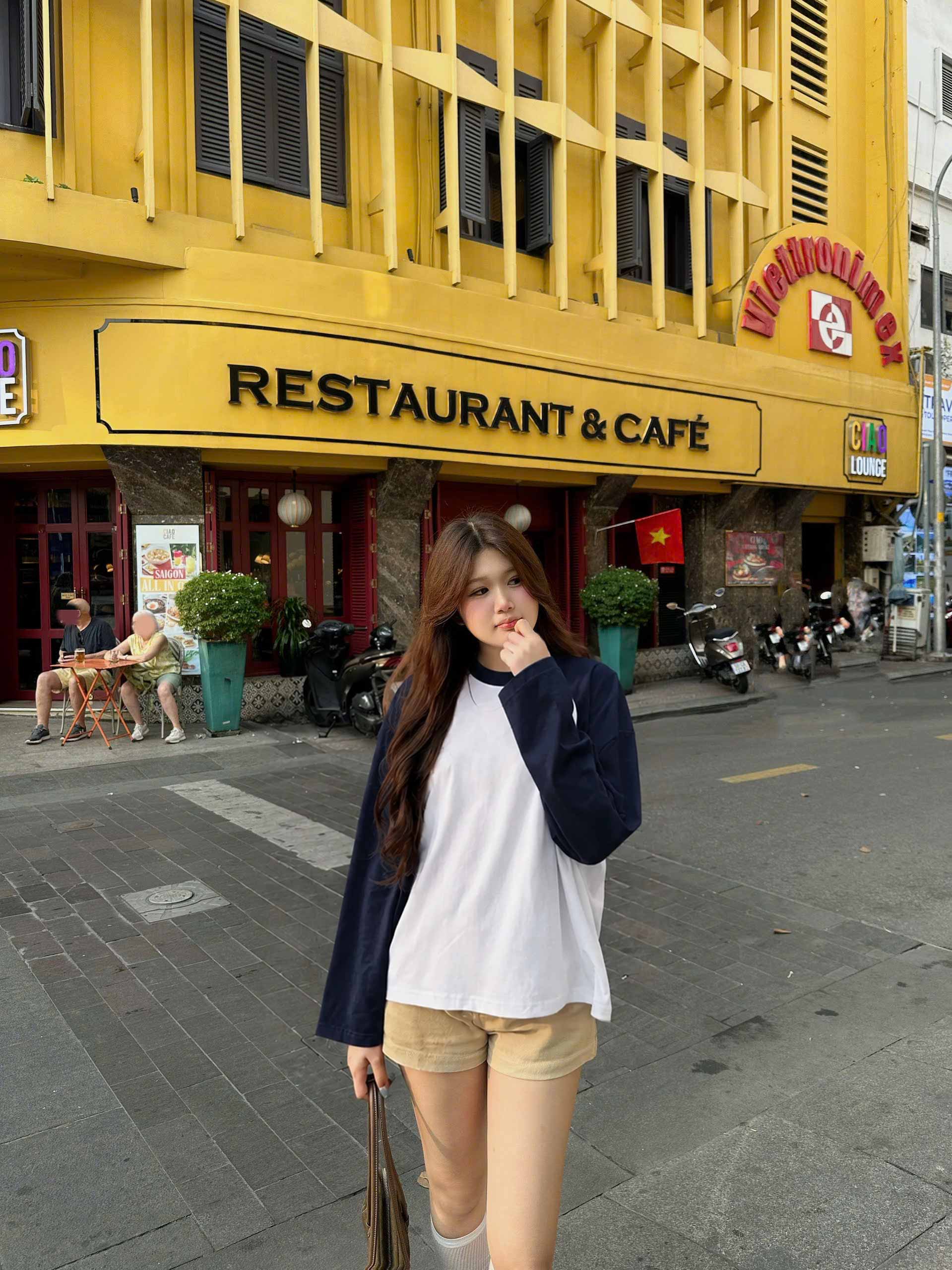 Áo thun nữ tay dài raglan phối màu form boxy trơn Miucho AT00076_thumbnail_4