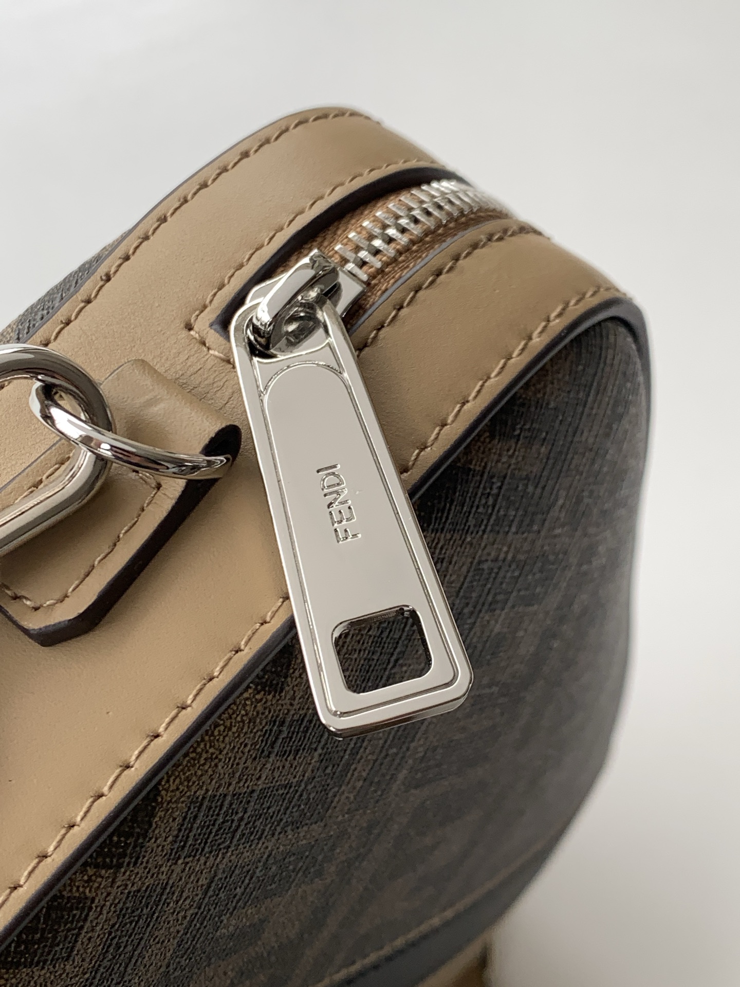 Túi Fendi _thumbnail_3