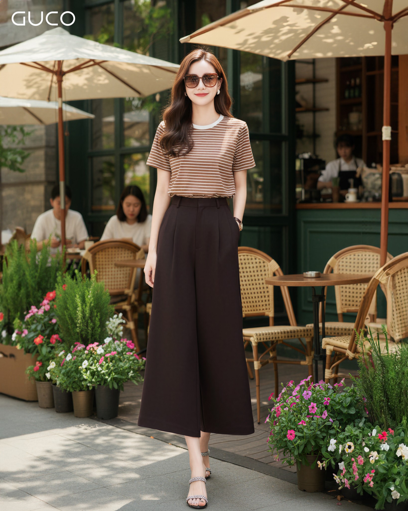 GUCO Áo Thun Sọc Ngang Nâu Basic - A702