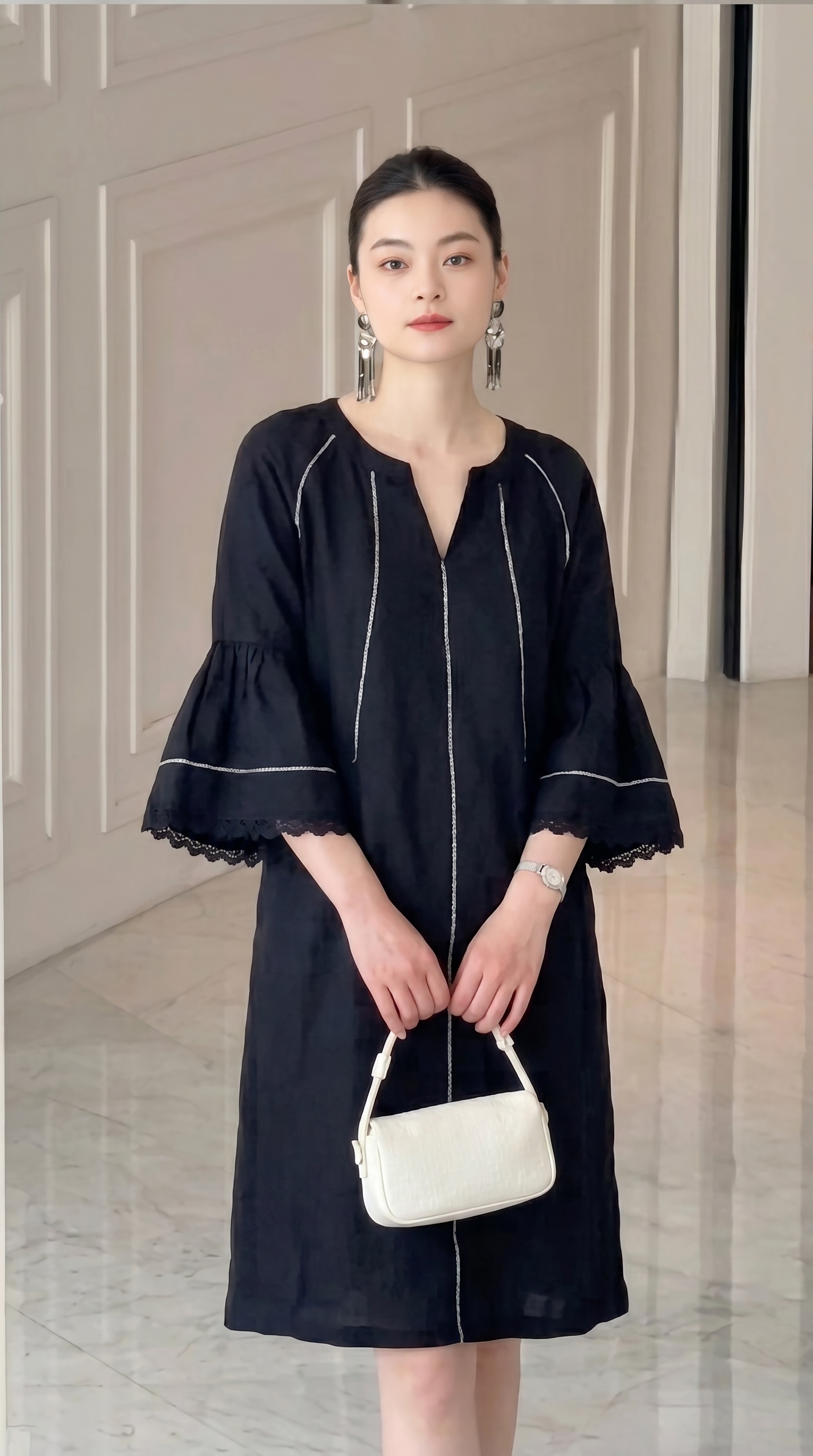 MV109 - Đầm Đen Tay Loe Viền Trắng Thanh Lịch_thumbnail_3