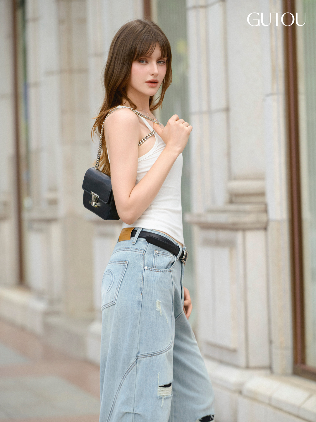 [ GUTOU ] Quần Jean Baggy Wash Sáng Rách Gối Thêu Túi Sau_thumbnail_8
