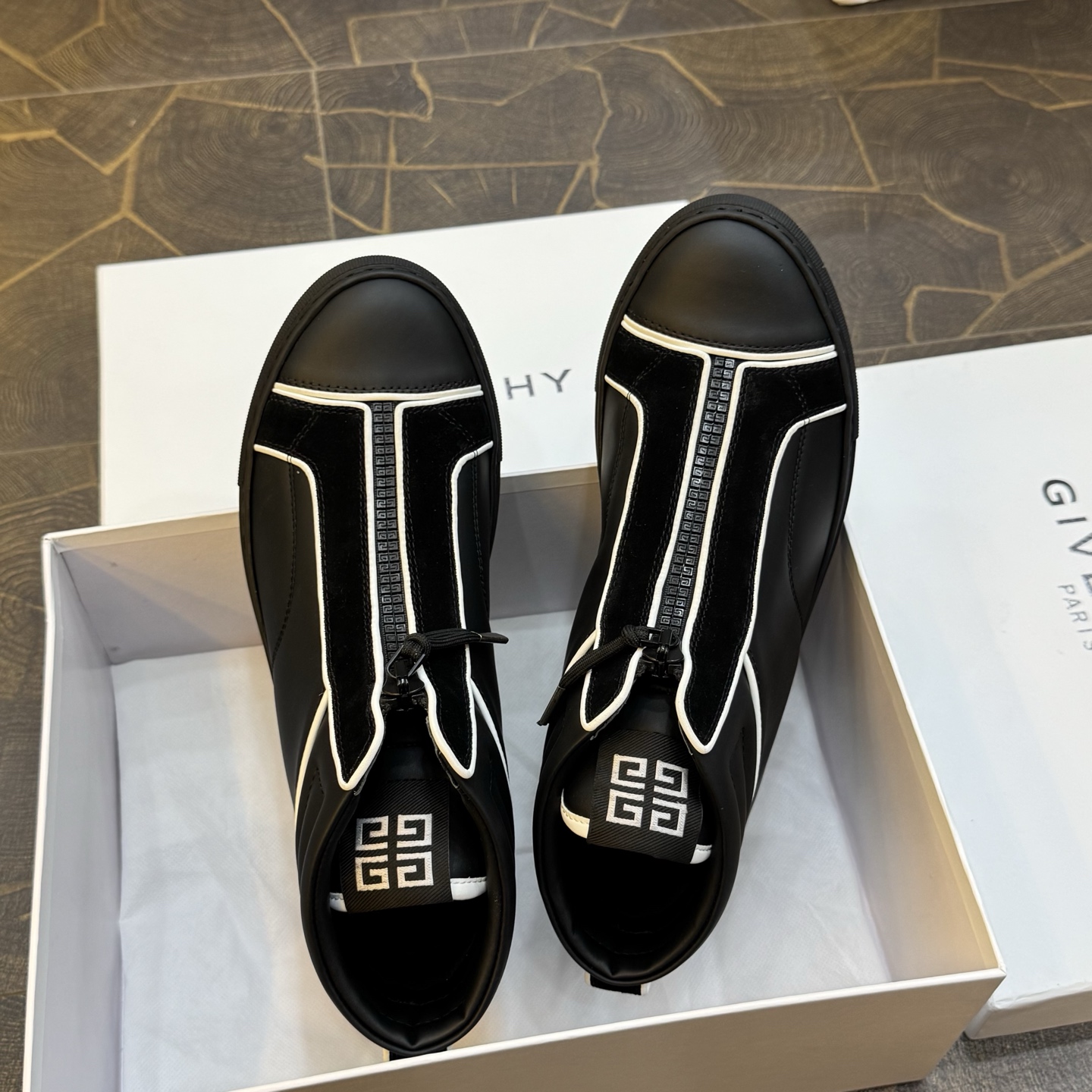 Giày Givenchy