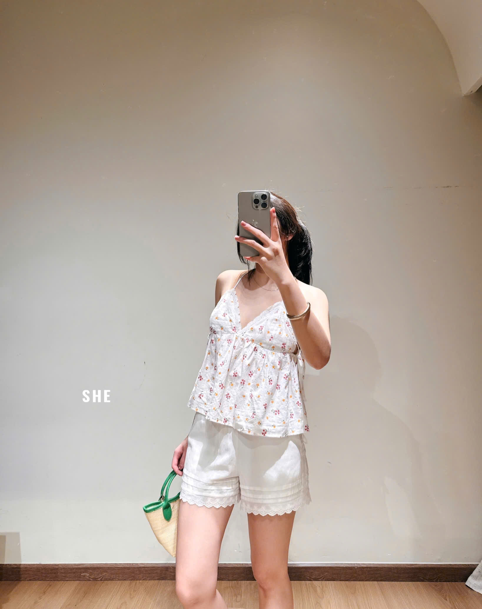 J352 ÁO KIỂU_thumbnail_4