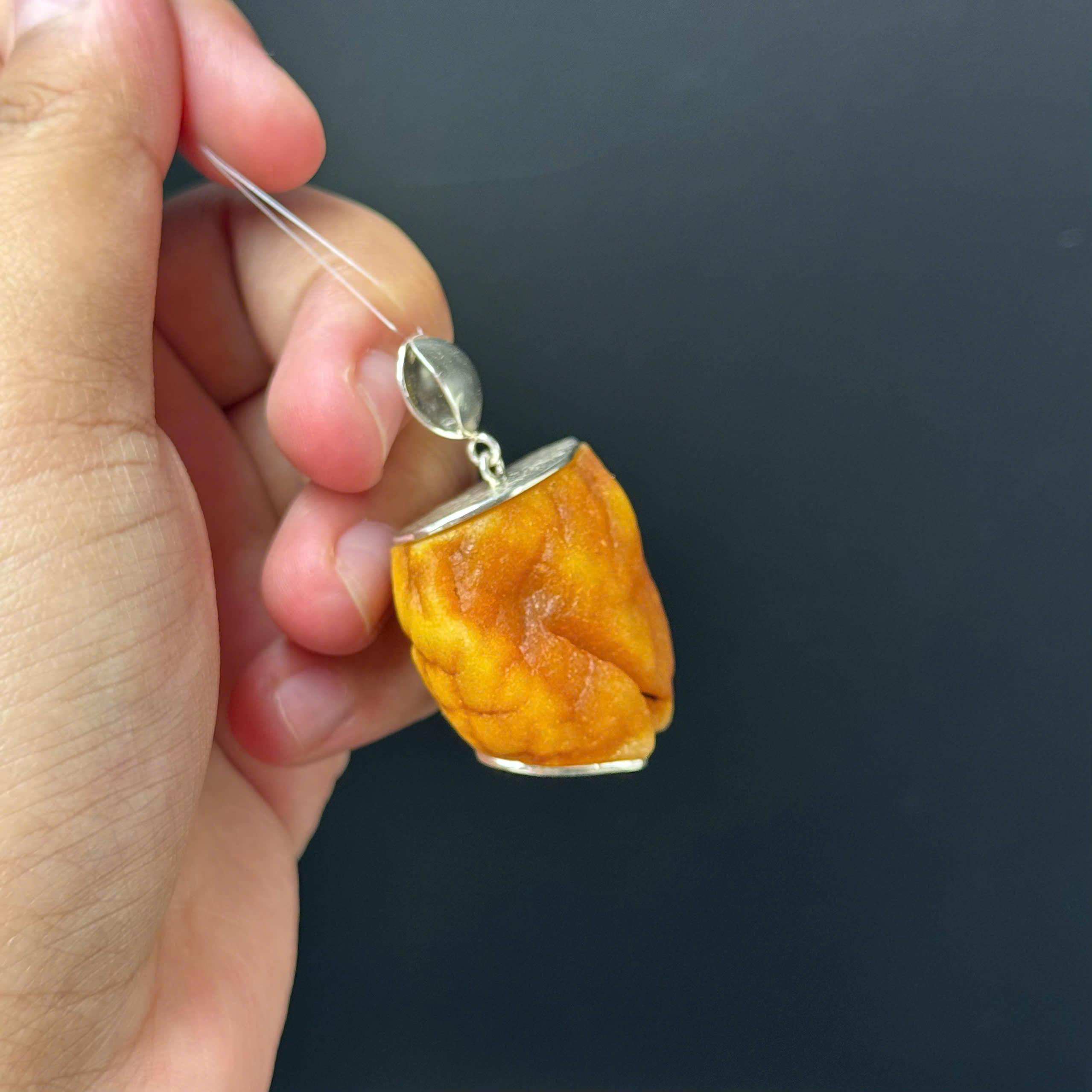 Mặt Dây Hổ Phách Vân Vải Khung Bạc - Mã 8217_thumbnail_3