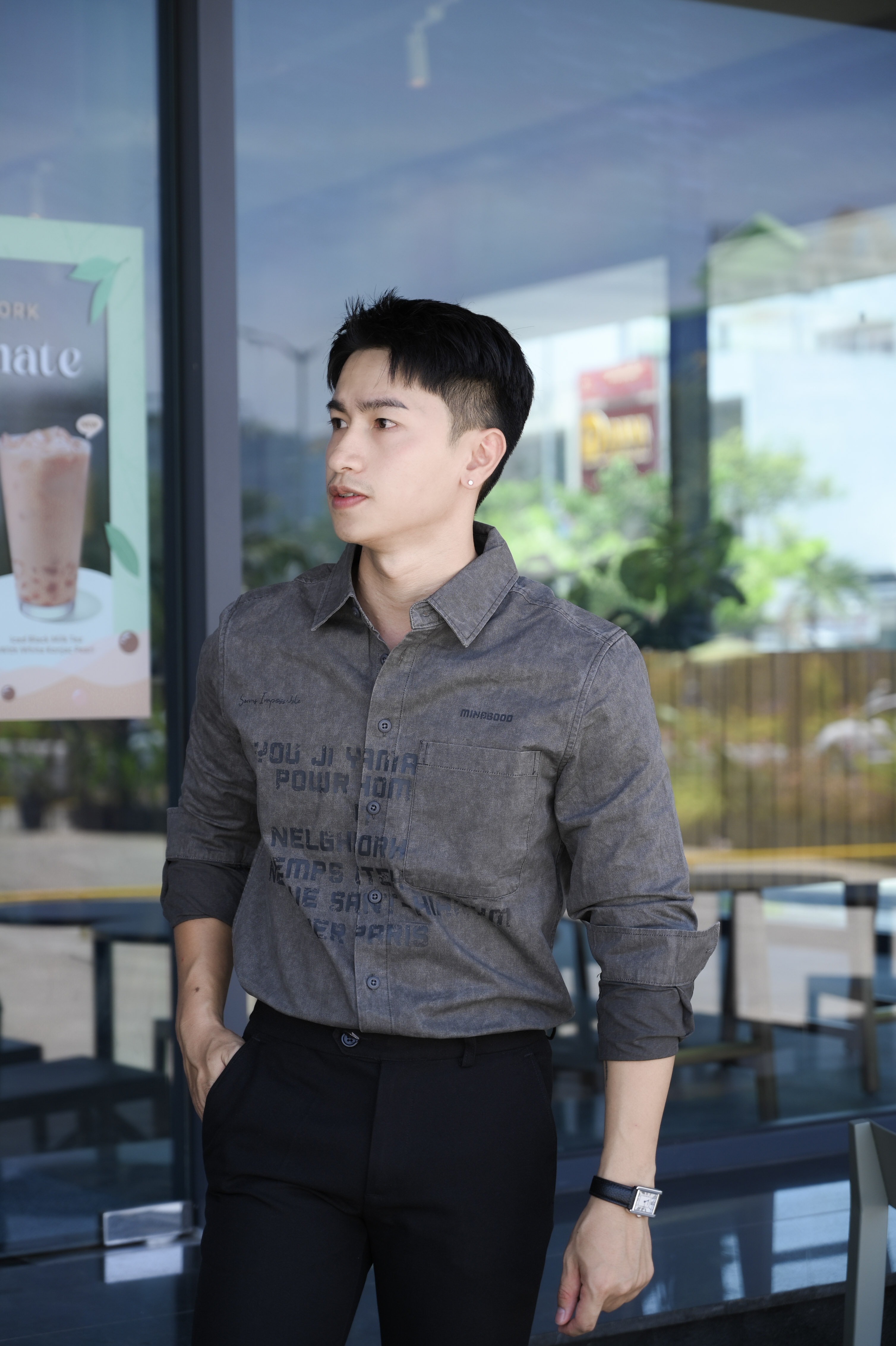 SA21 - Áo sơ mi nam dáng rộng phong cách Nhật Bản, cổ bẻ, tay dài, họa tiết chữ, chất cotton mềm mại_thumbnail_11