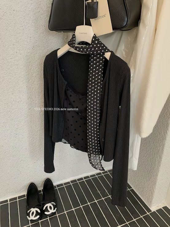 Lucas - Set váy 2 dây chấm bi viền ren dáng dài + áo khoác cardigan cài cúc + khắn chấm bi_thumbnail_5