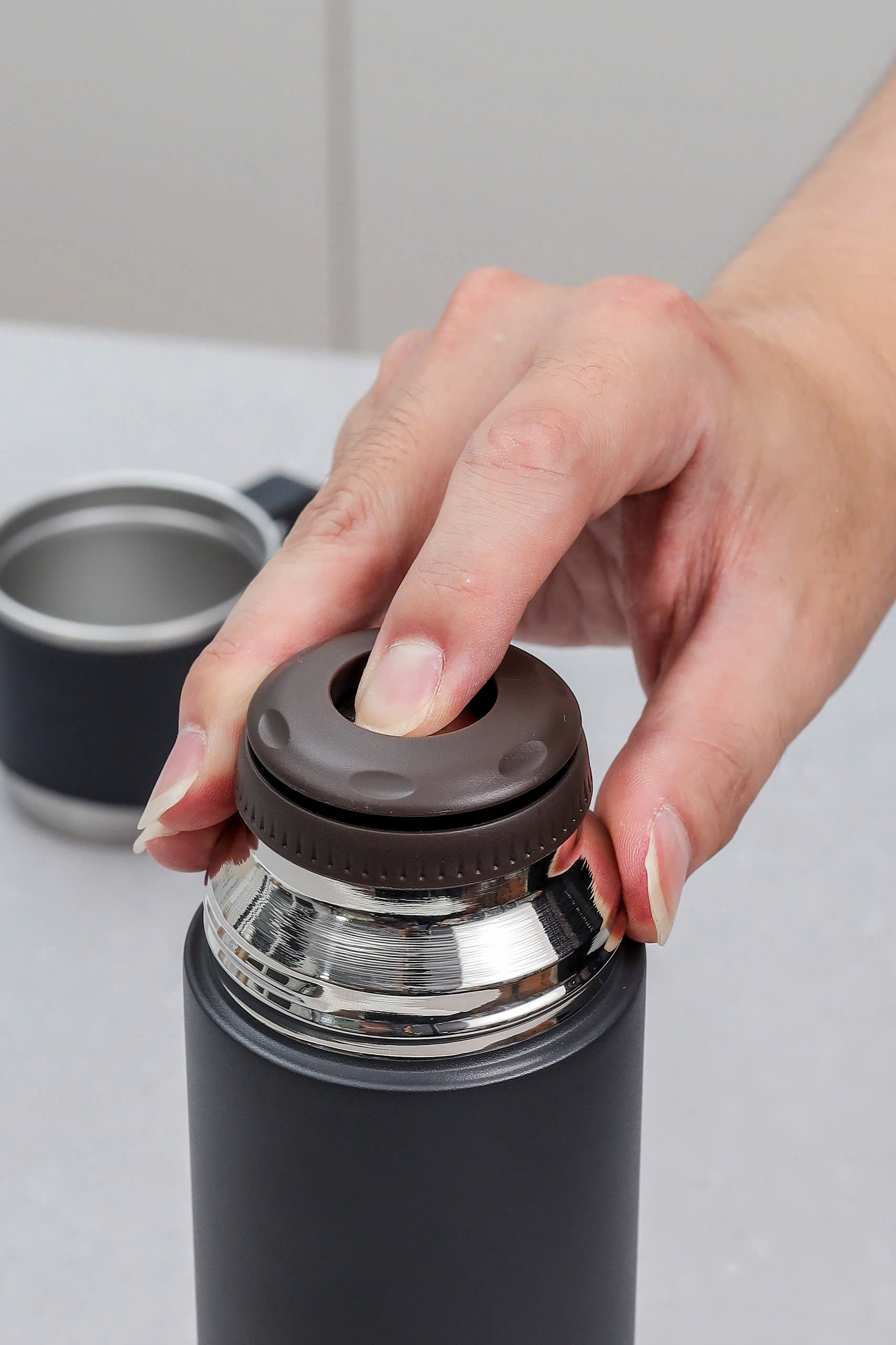 BÌNH GIỮ NHIỆT KÈM NẮP CỐC COCO CAFE_thumbnail_16